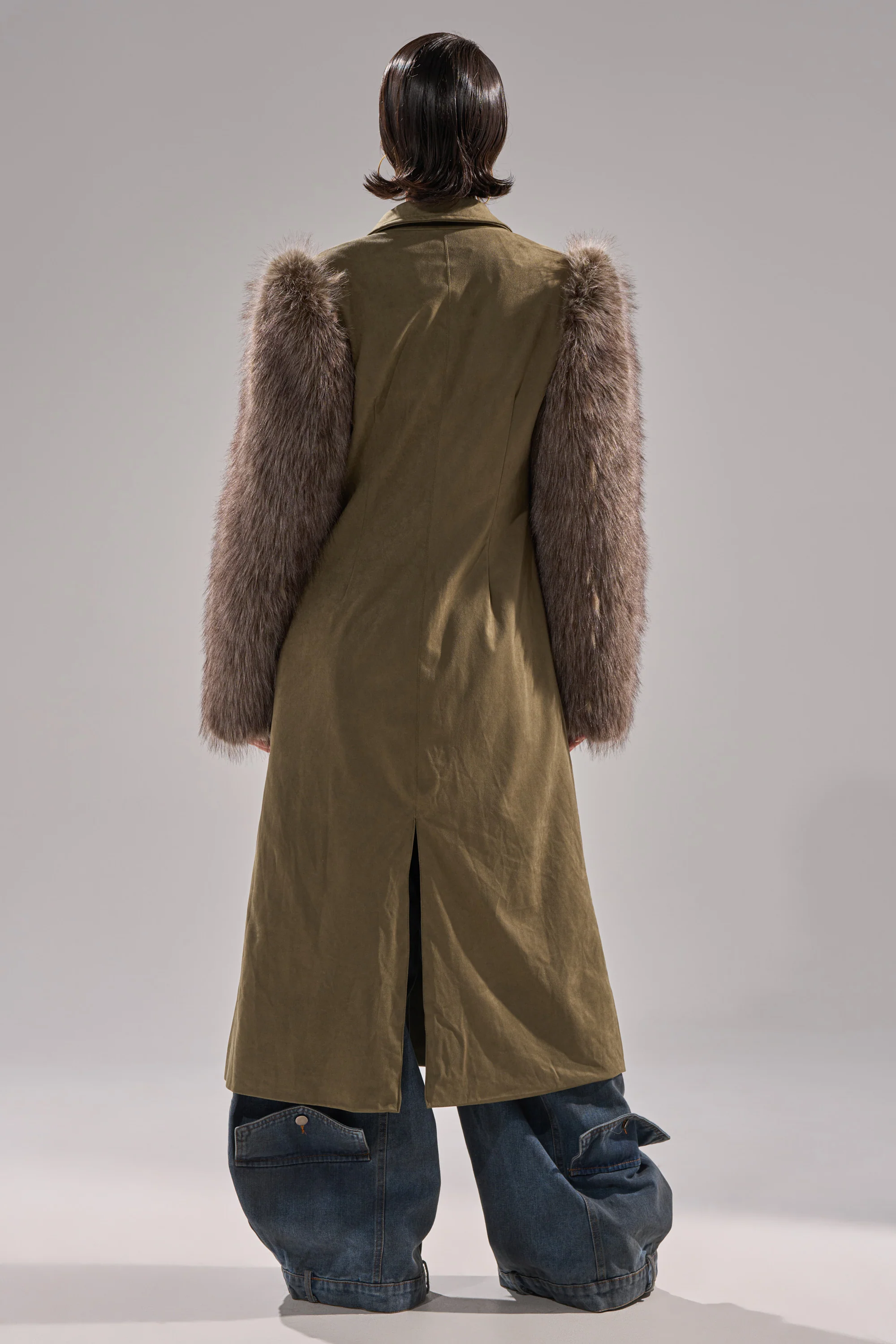 LOLITA FUR SLEEVE TRENCH - Image 12