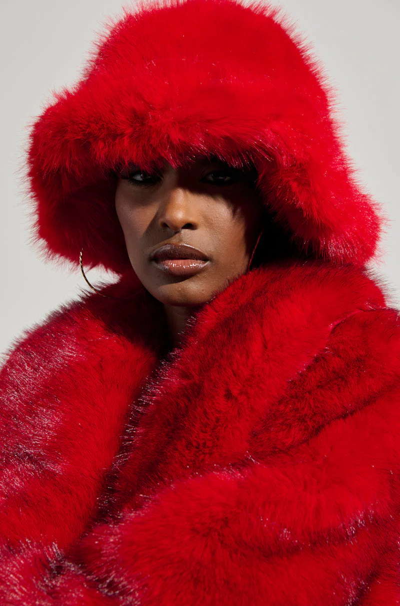 LOOK AT ME NOW FAUX FUR HAT - Image 2