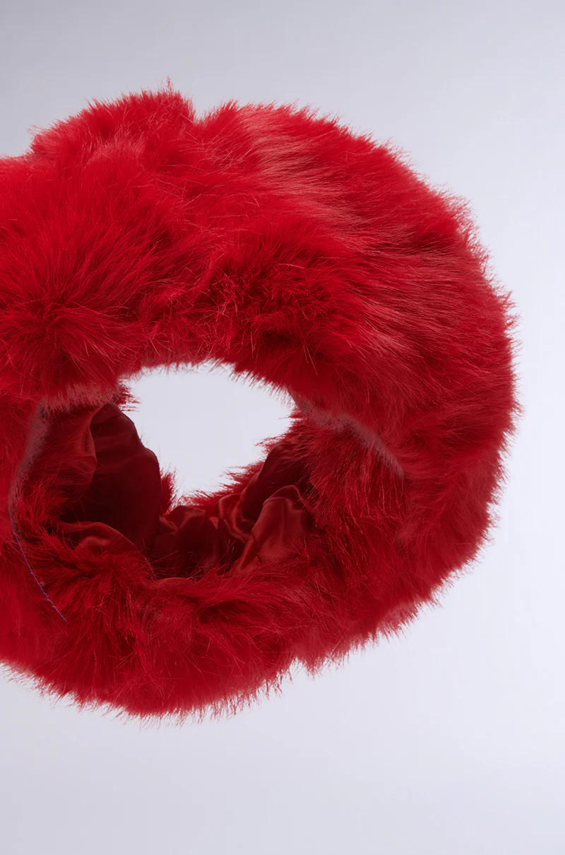 LOOK AT ME NOW FAUX FUR HEADBAND - Image 5