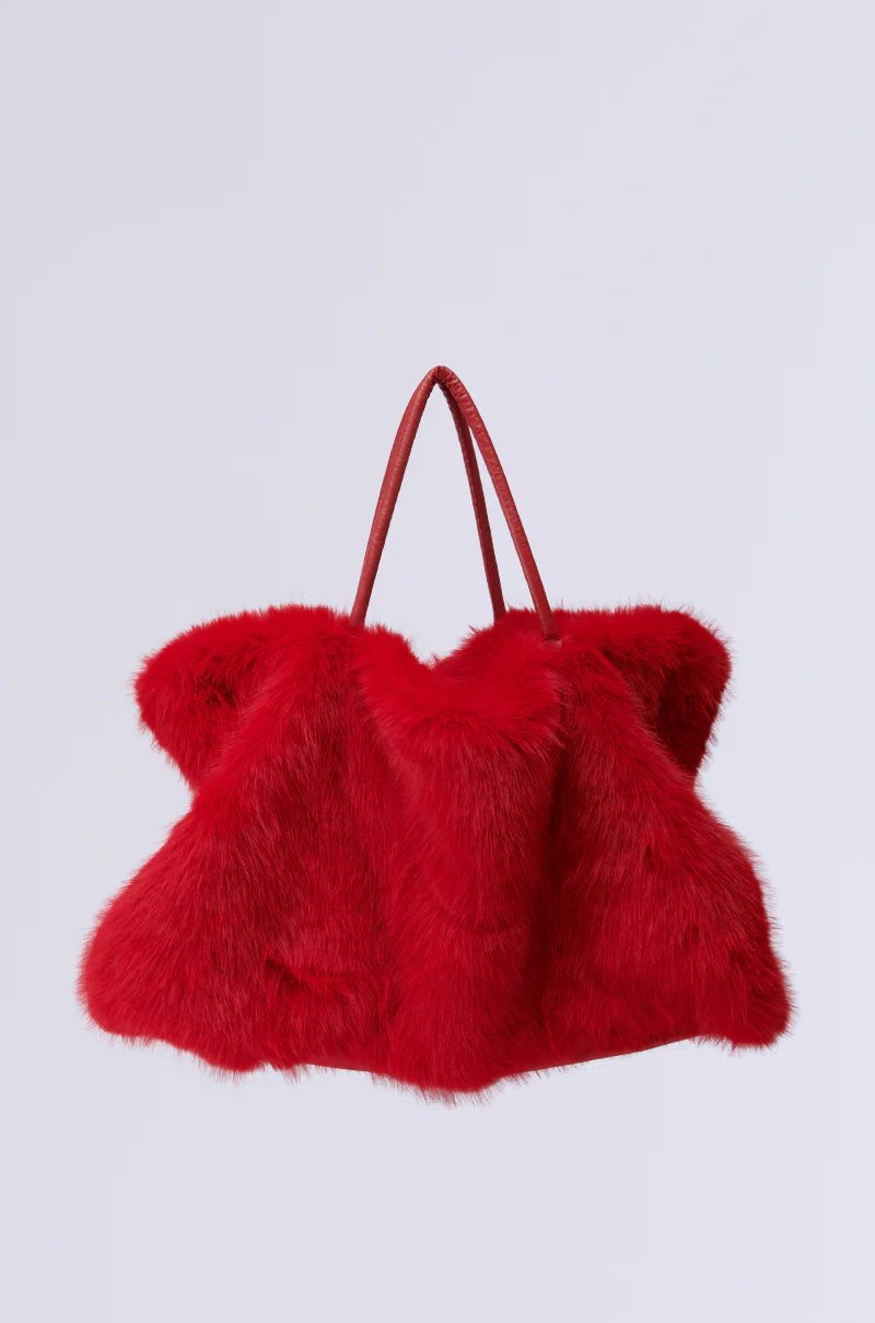 LOOK AT ME NOW FAUX FUR TOTE - Image 2