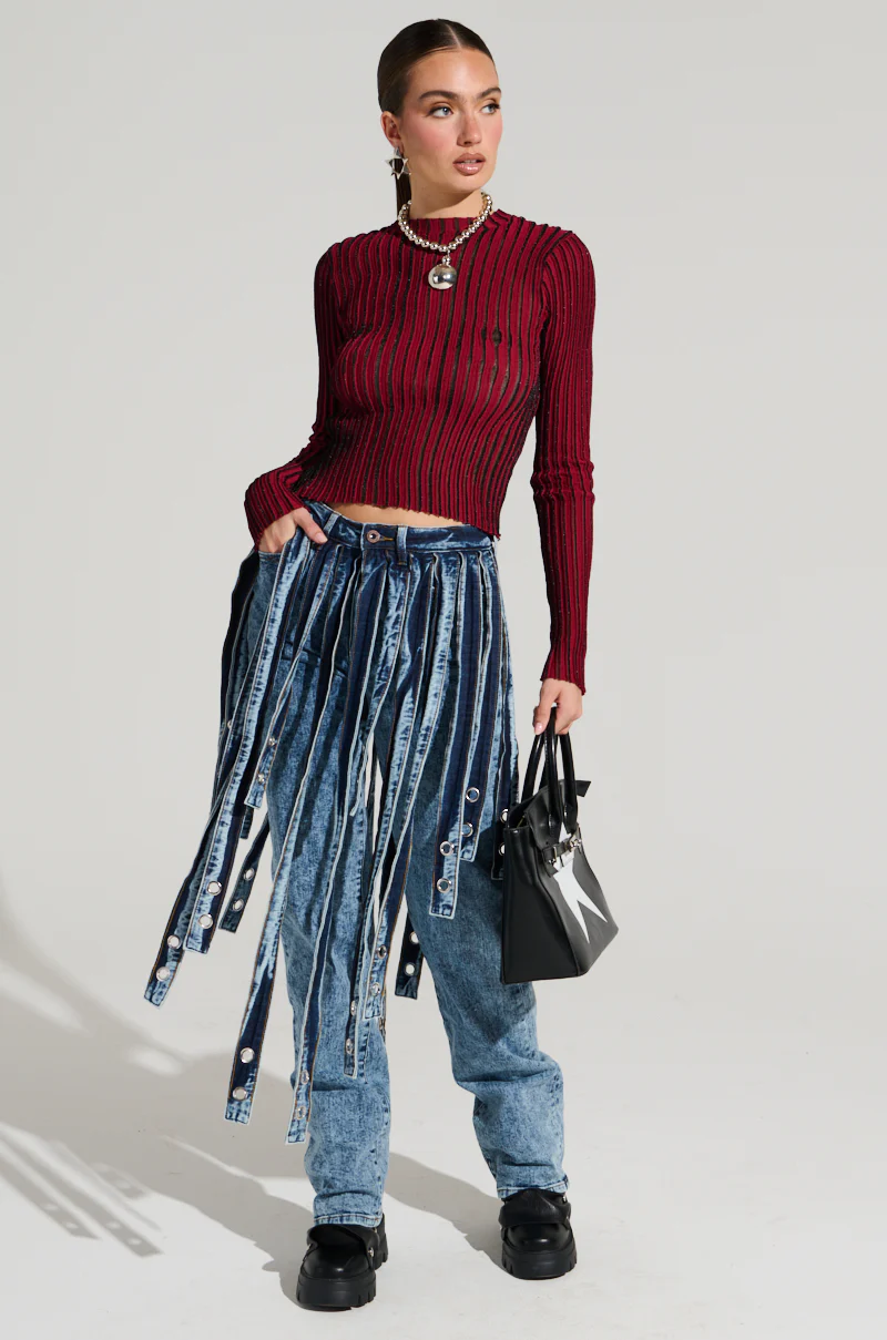 LOOKING SNATCHED STRIPED KNIT TOP IN RED - Image 8