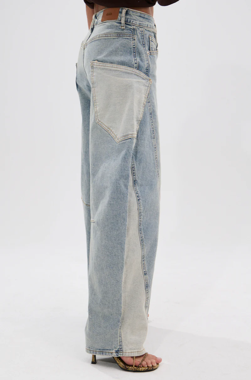 LOTS TO GIVE BARREL JEANS - Image 5