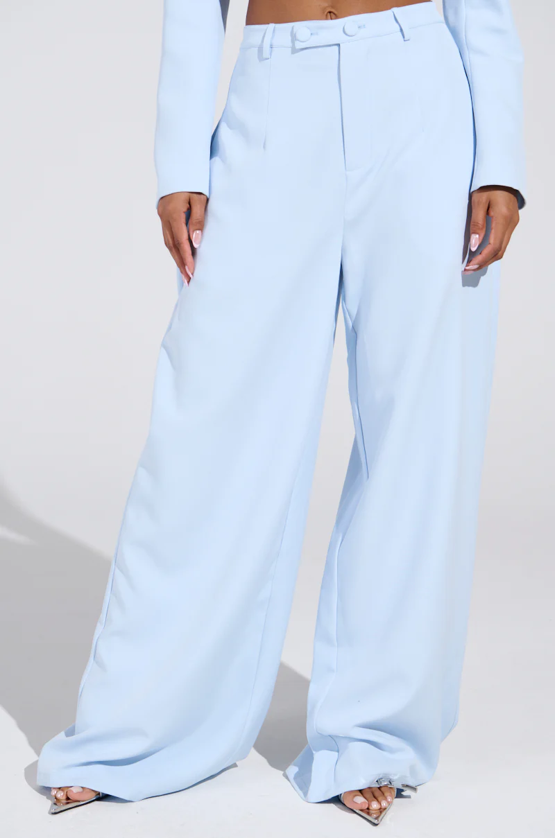 LOTTIE WIDE LEG TROUSER IN LIGHT BLUE - Image 2