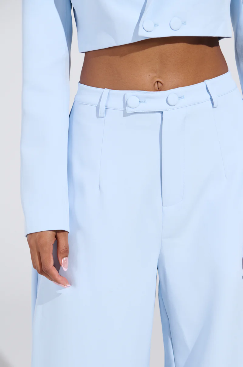 LOTTIE WIDE LEG TROUSER IN LIGHT BLUE - Image 6