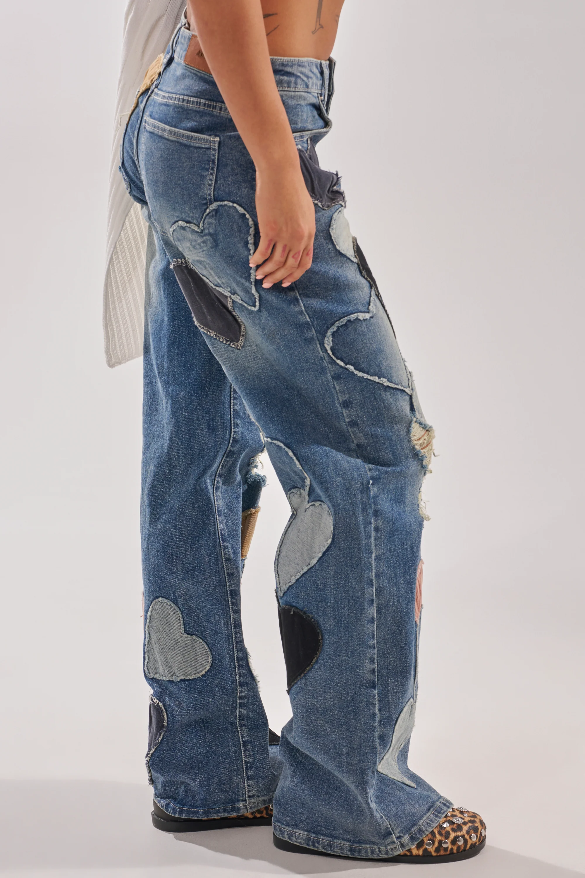 LOVE ME HARD RELAXED DENIM - Image 3