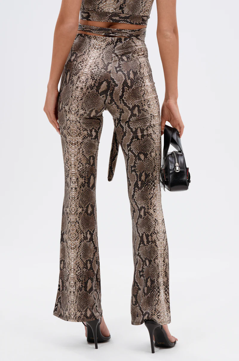LOVE ME HARDER SNAKE FLARED LEGGING - Image 5