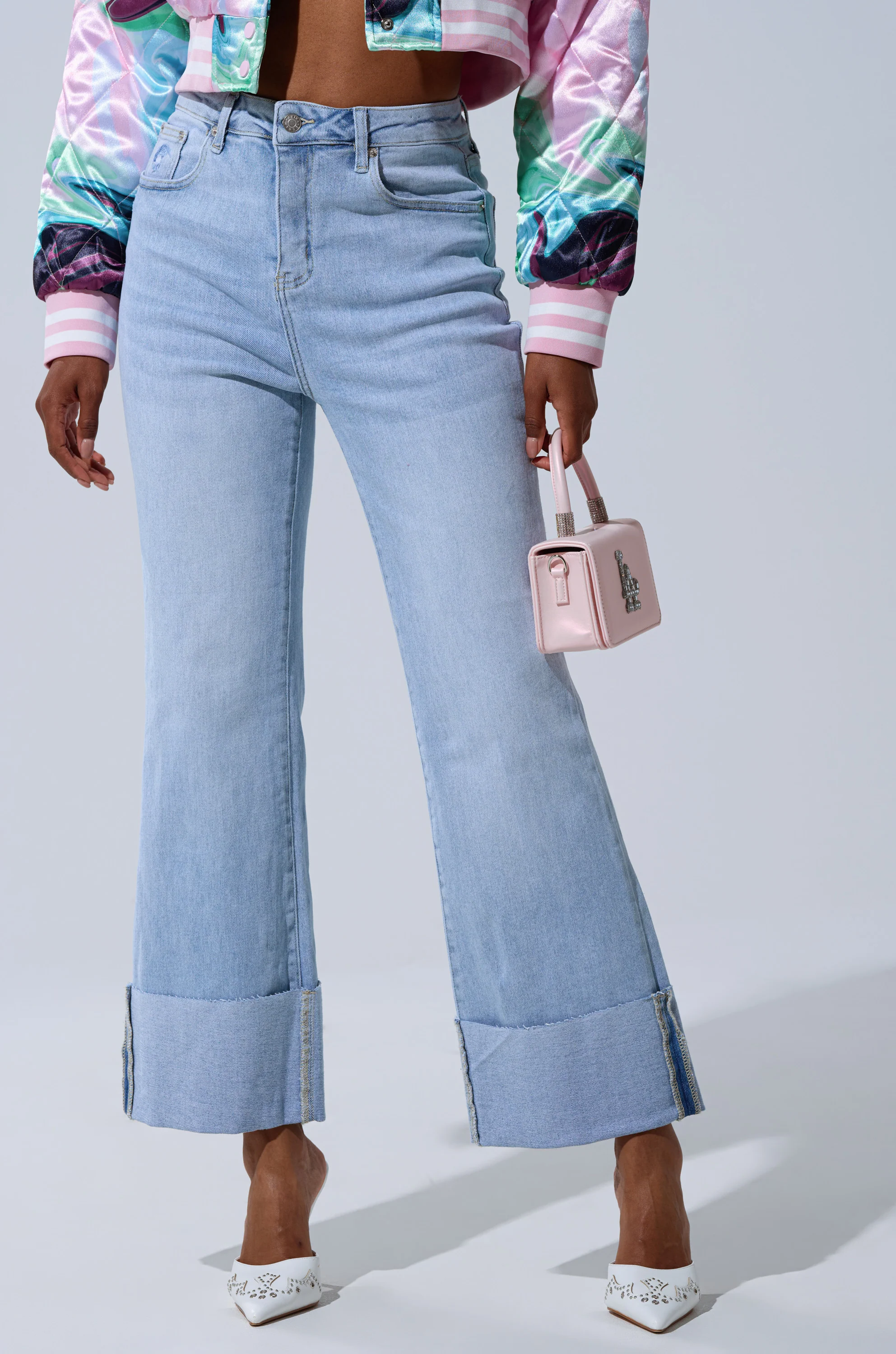 LOVE ME MORE RELAXED DENIM - Image 2