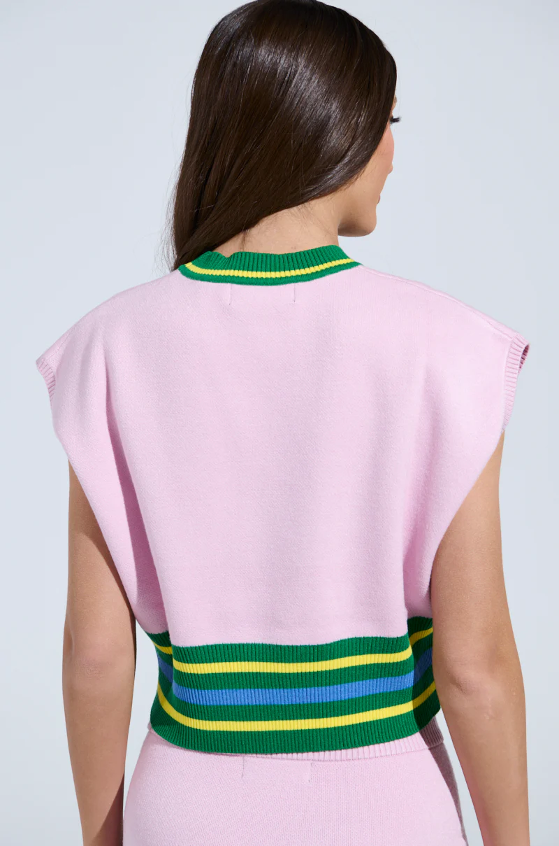 LOVE WINS SWEATER - Image 4