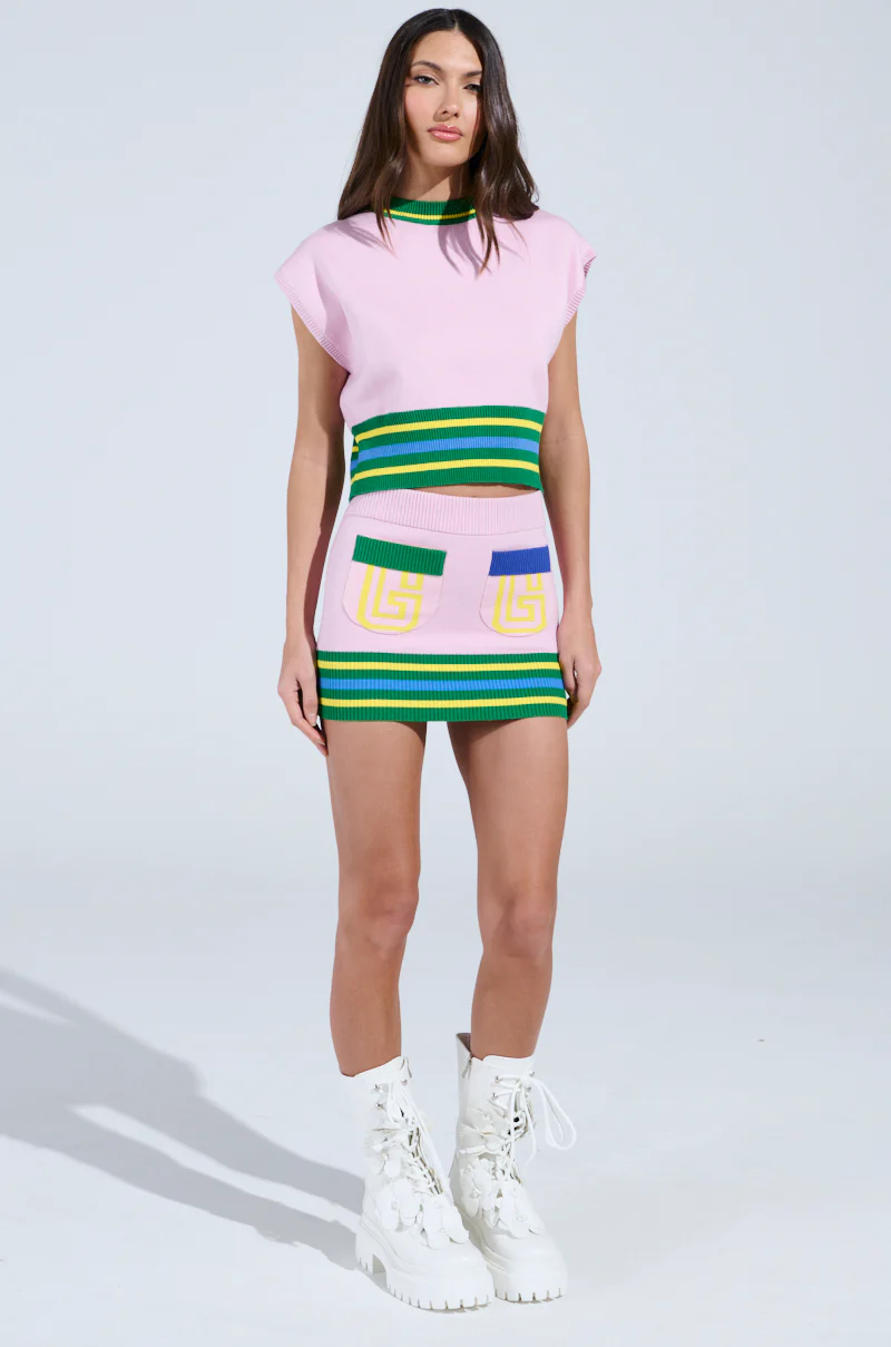LOVE WINS SWEATER - Image 5