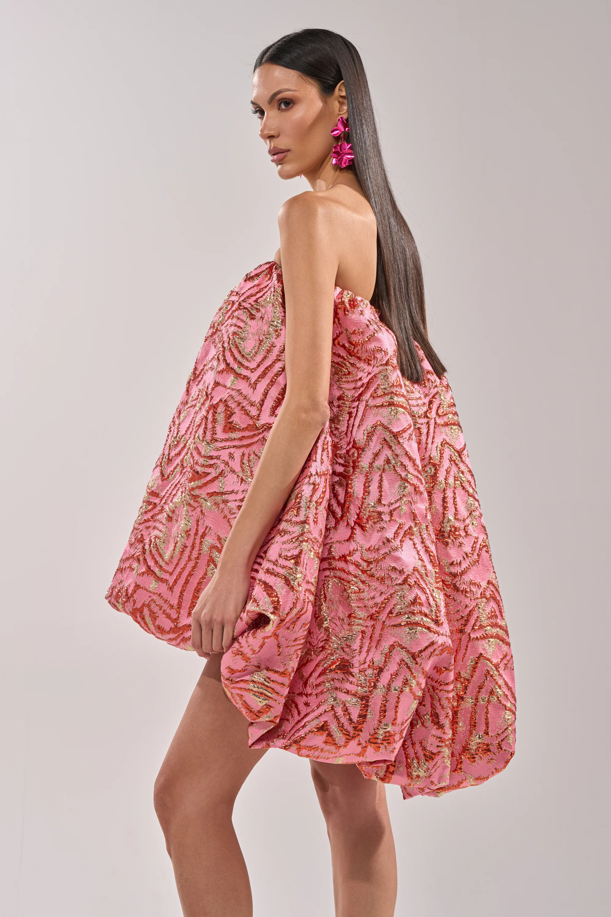 LOVER GIRL BROCADE BUBBLE DRESS IN PINK - Image 3