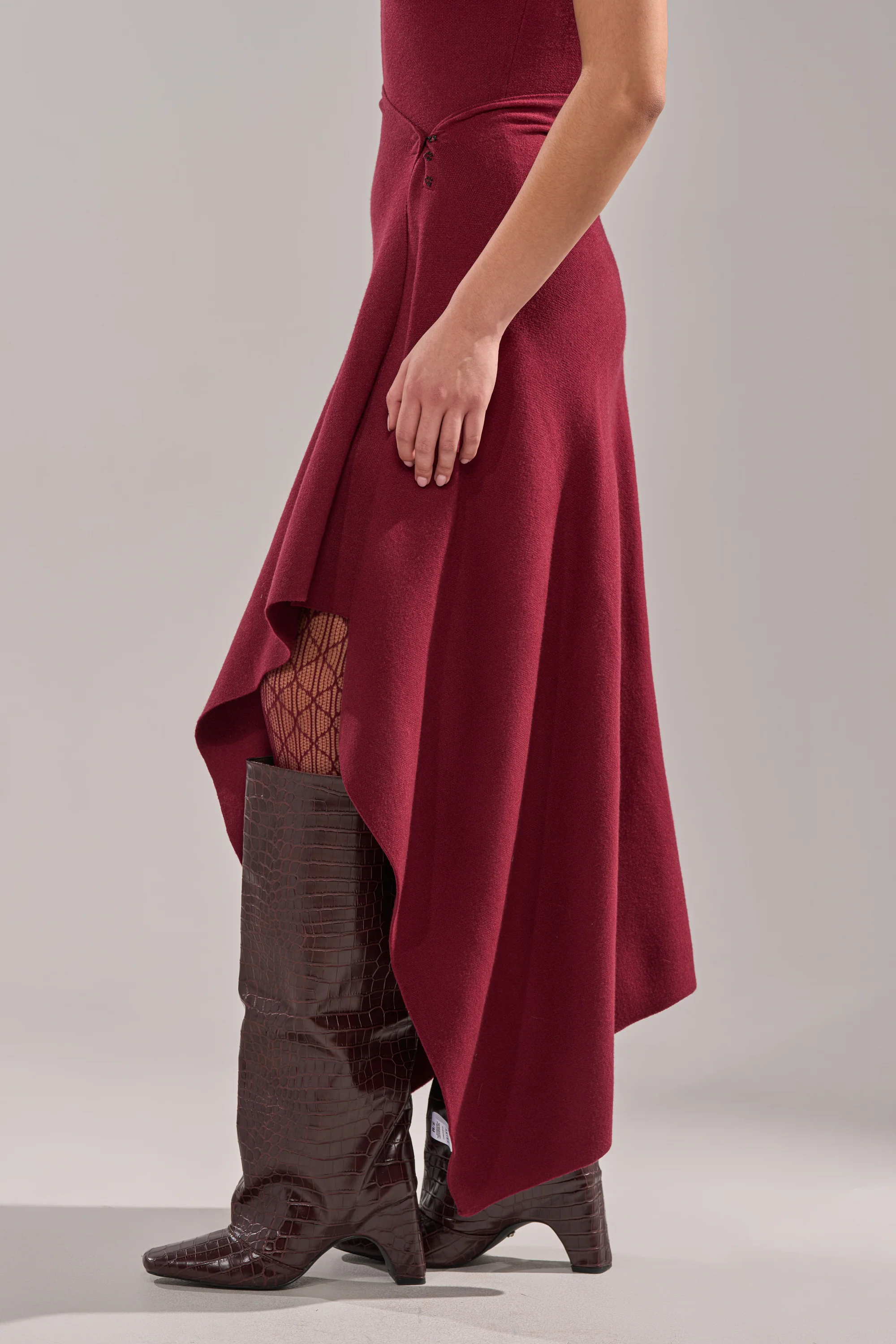 LOVER SWEATER MAXI SKIRT - Image 4