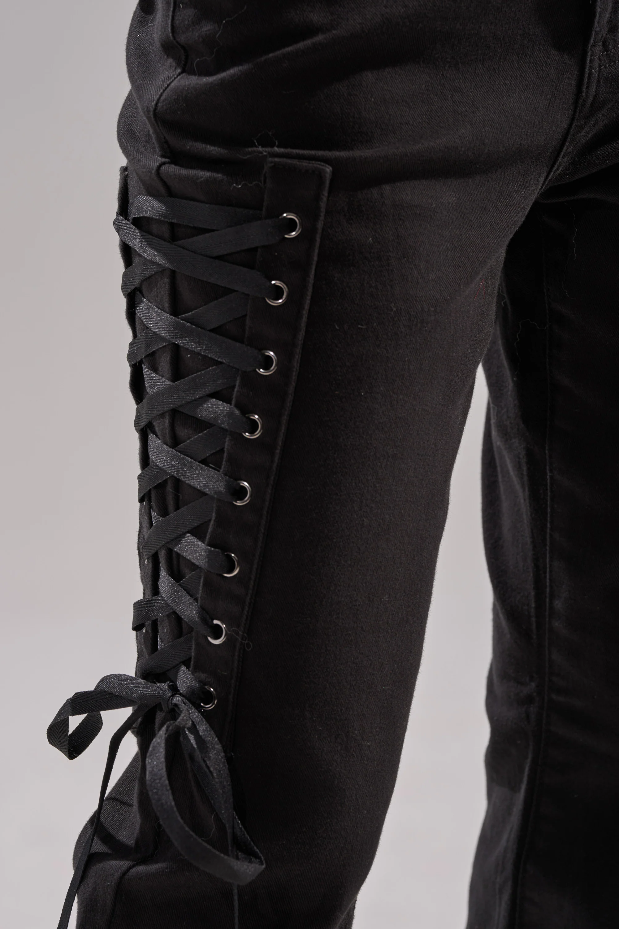LOW LIFE LACE-UP JEANS - Image 9