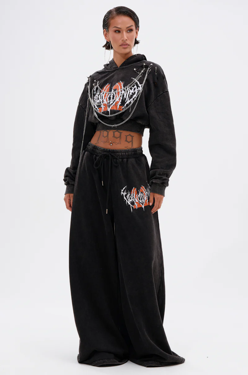 LUCKY ELEVEN CHAIN CROP SWEATSHIRT - Image 6