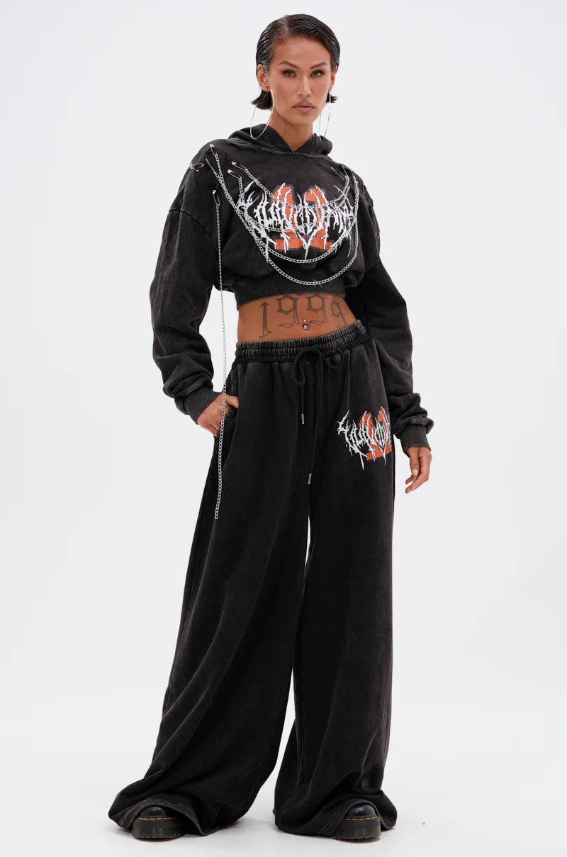LUCKY ELEVEN CHAIN CROP SWEATSHIRT - Image 7