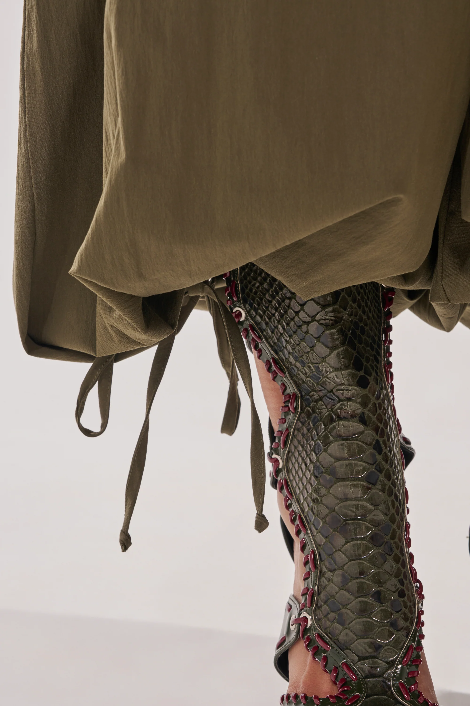 LUCKY FOR YOU BALLOON PANT - Image 10