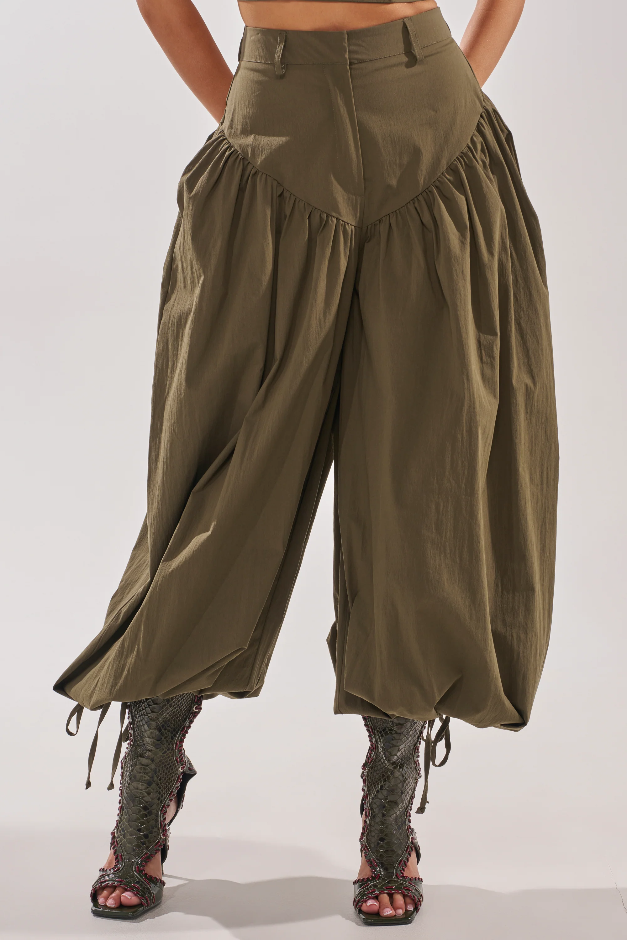 LUCKY FOR YOU BALLOON PANT - Image 3