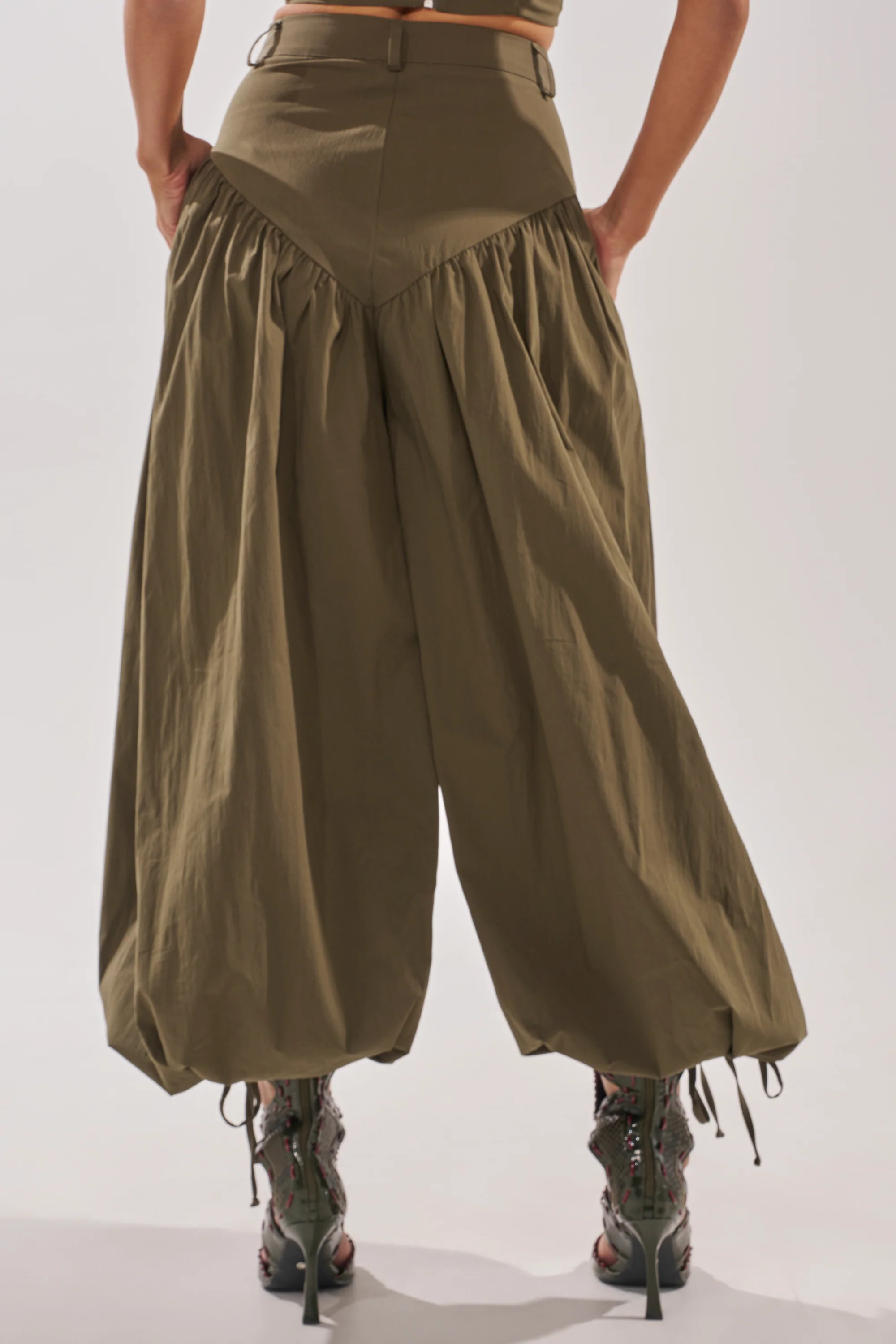 LUCKY FOR YOU BALLOON PANT - Image 6