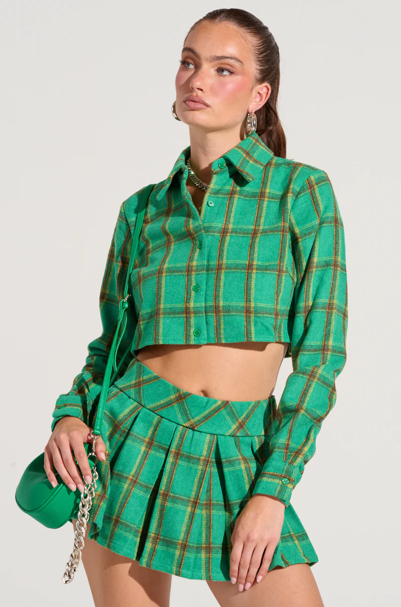 LUCKY GIRL BUTTON DOWN SHIRT - Image 2
