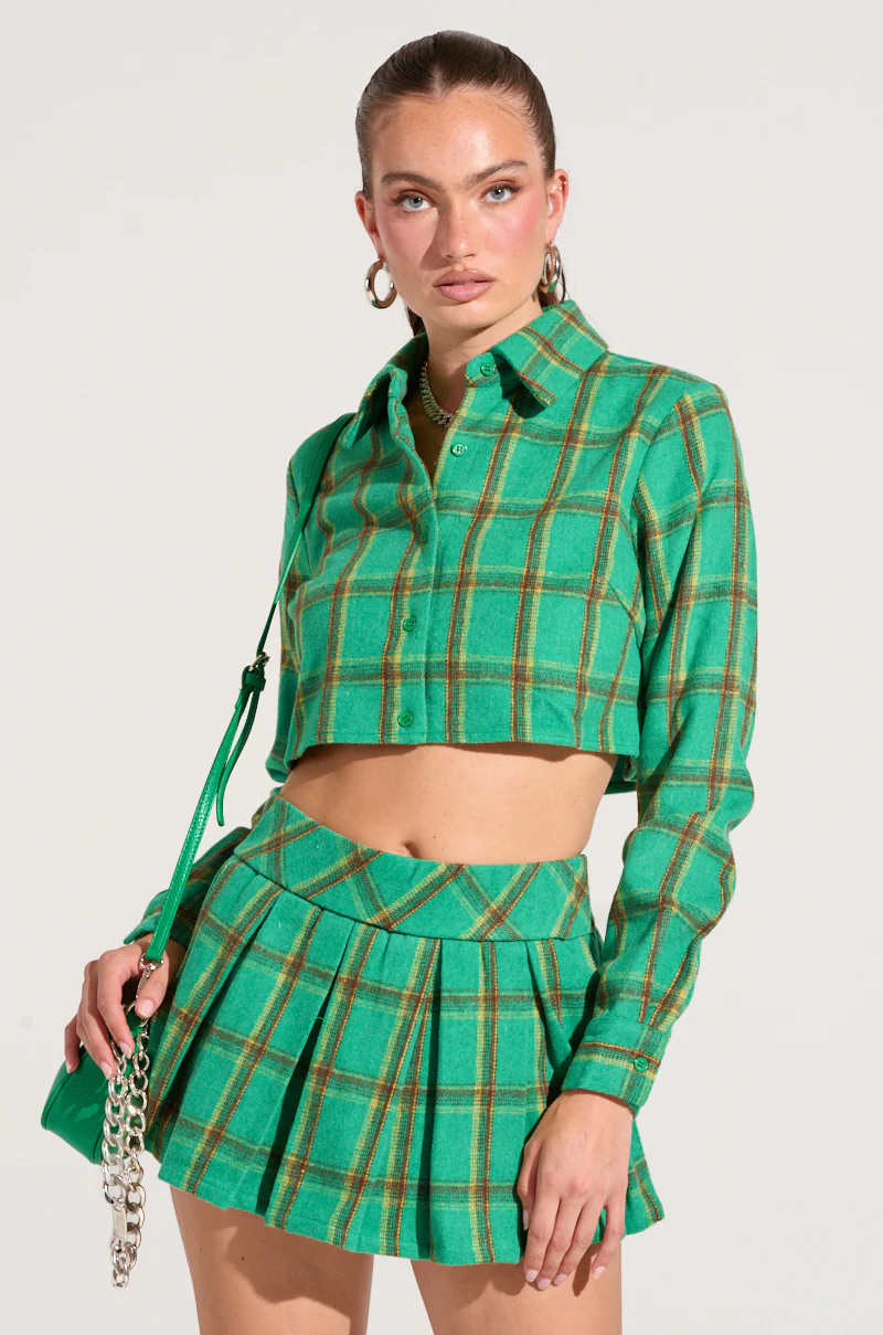 LUCKY GIRL BUTTON DOWN SHIRT - Image 3