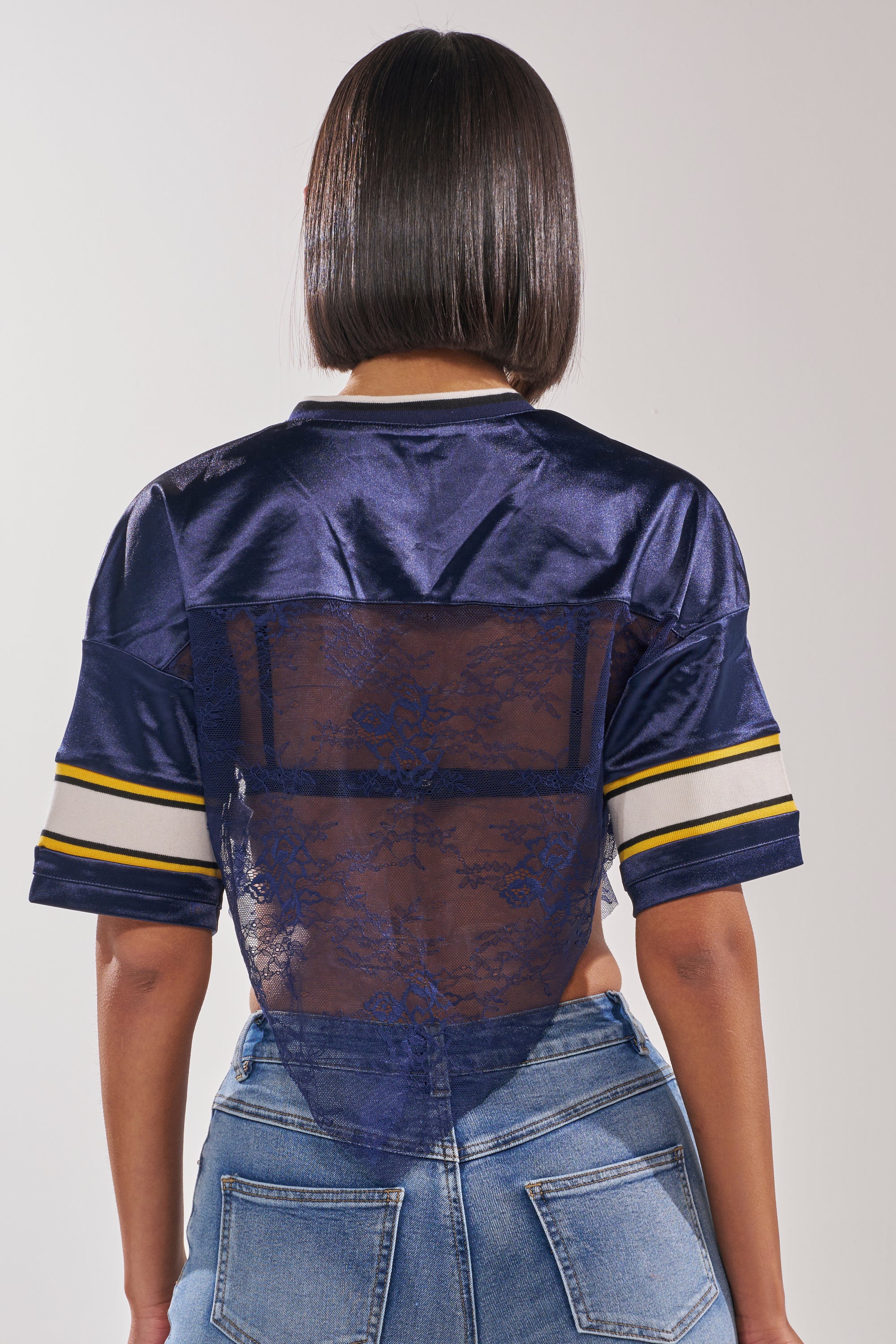LUCKY LACE JERSEY TOP IN NAVY - Image 6