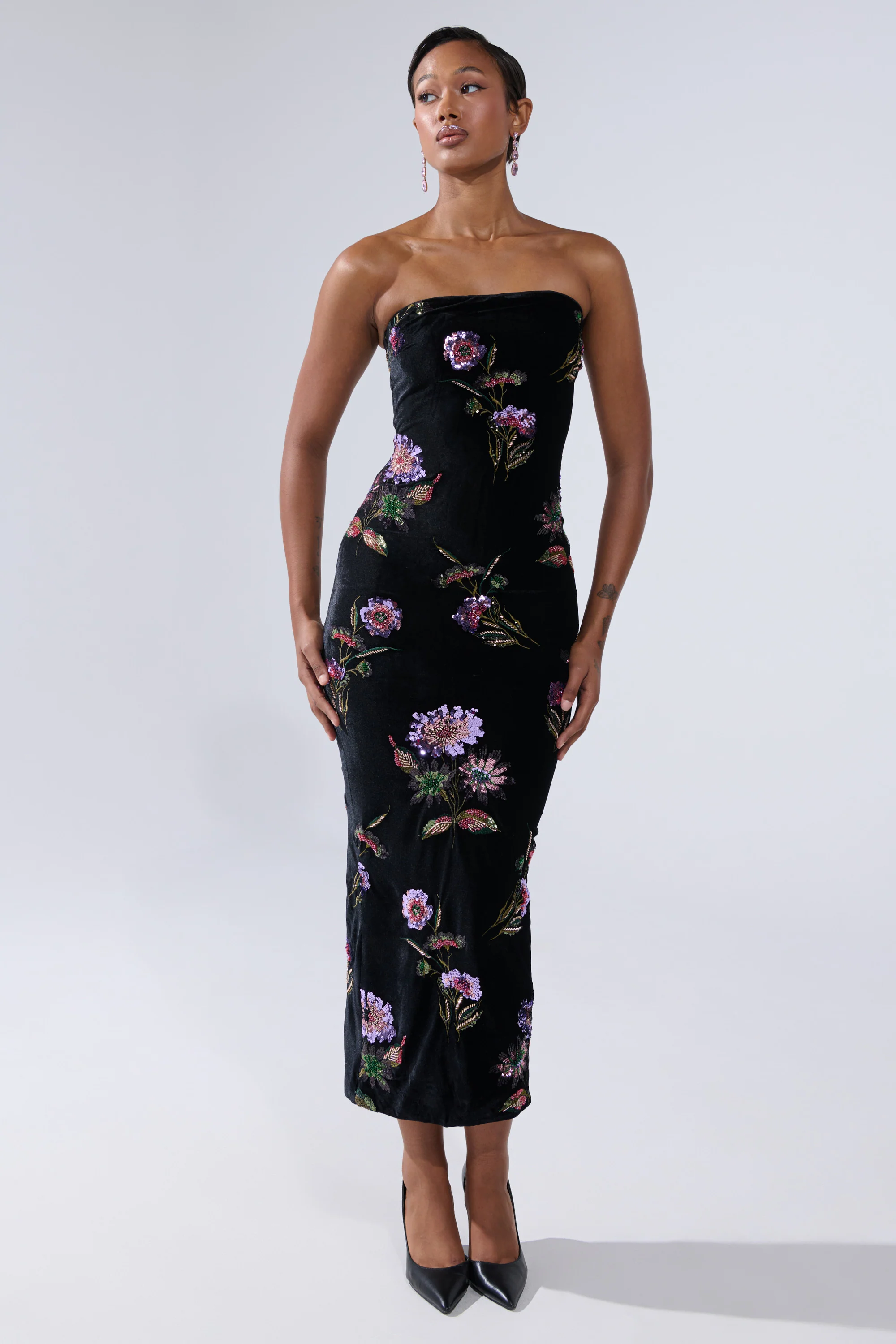 LUNA BEADED FLORAL VELVET MIDI DRESS - Image 3