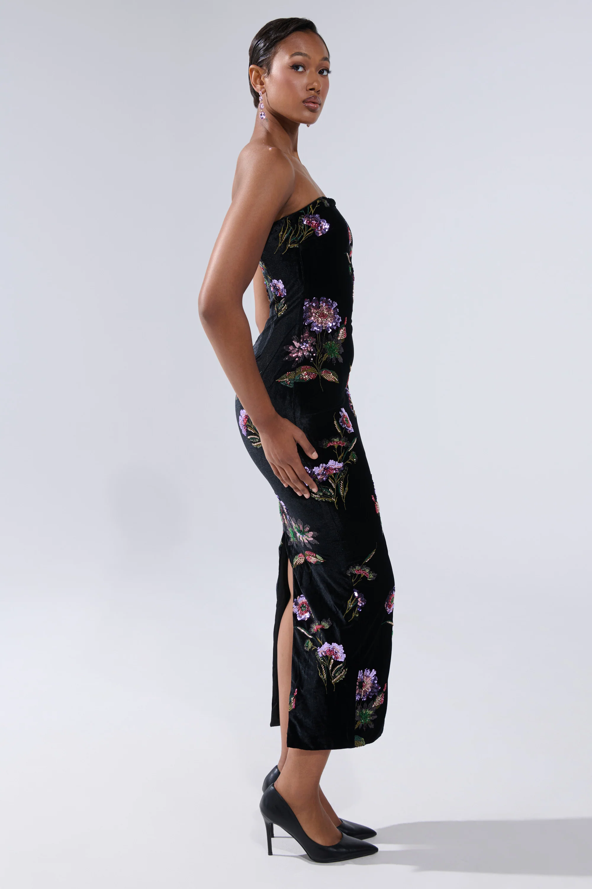 LUNA BEADED FLORAL VELVET MIDI DRESS - Image 5