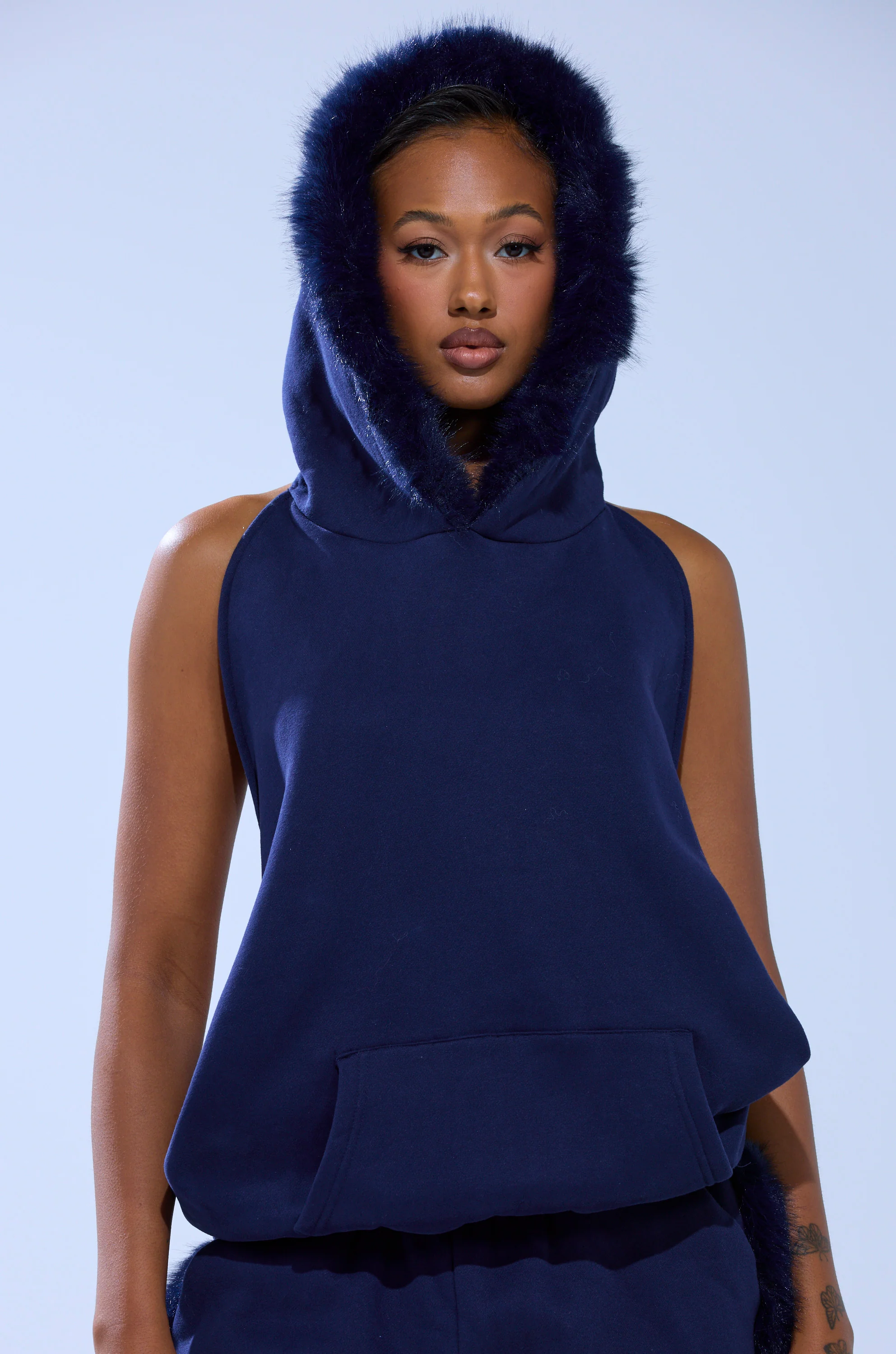 LUXE FUR OPEN BACK SWEATSHIRT IN NAVY - Image 5