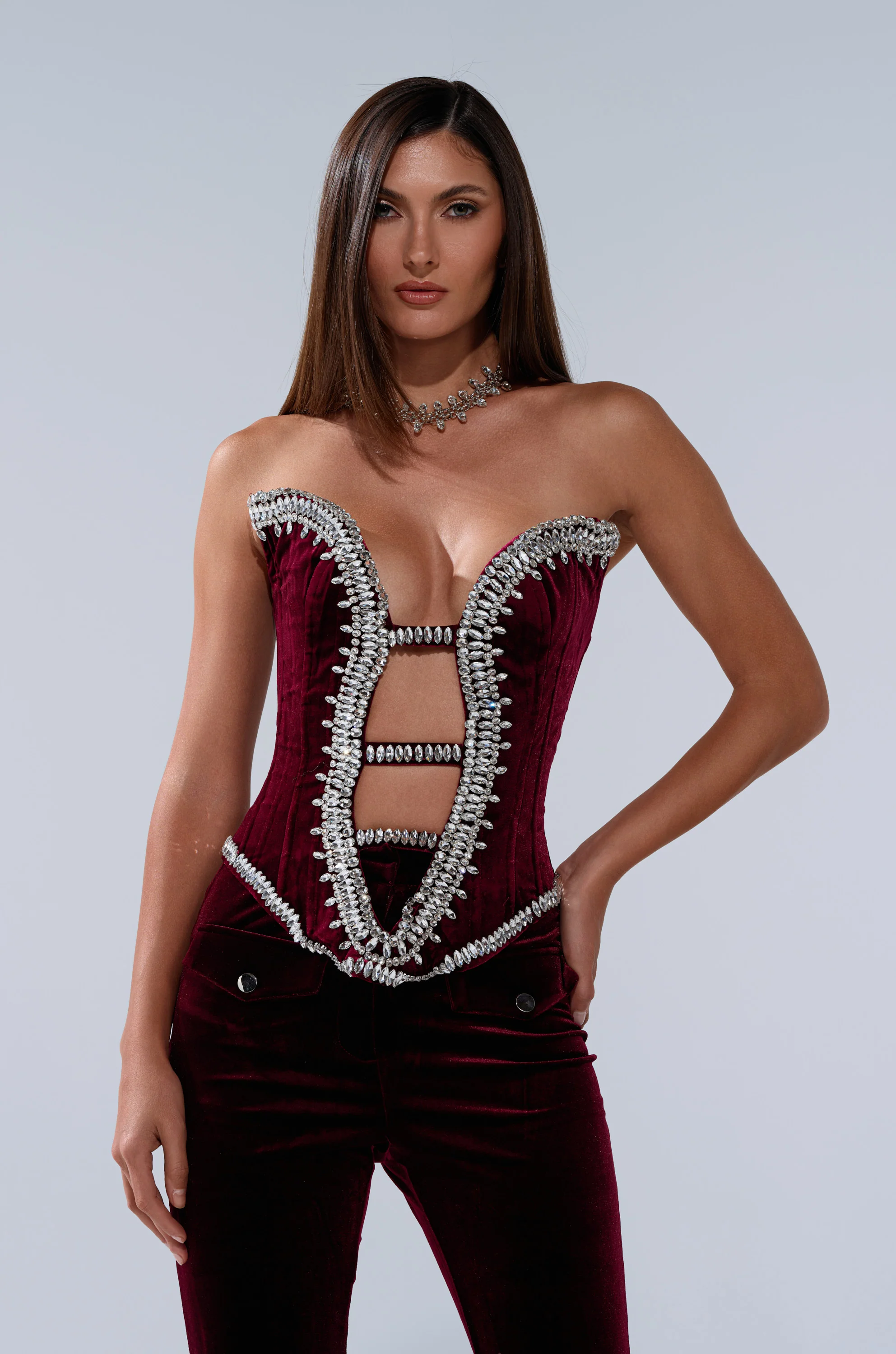 LUXE LIFE CORSET IN BURGUNDY - Image 3