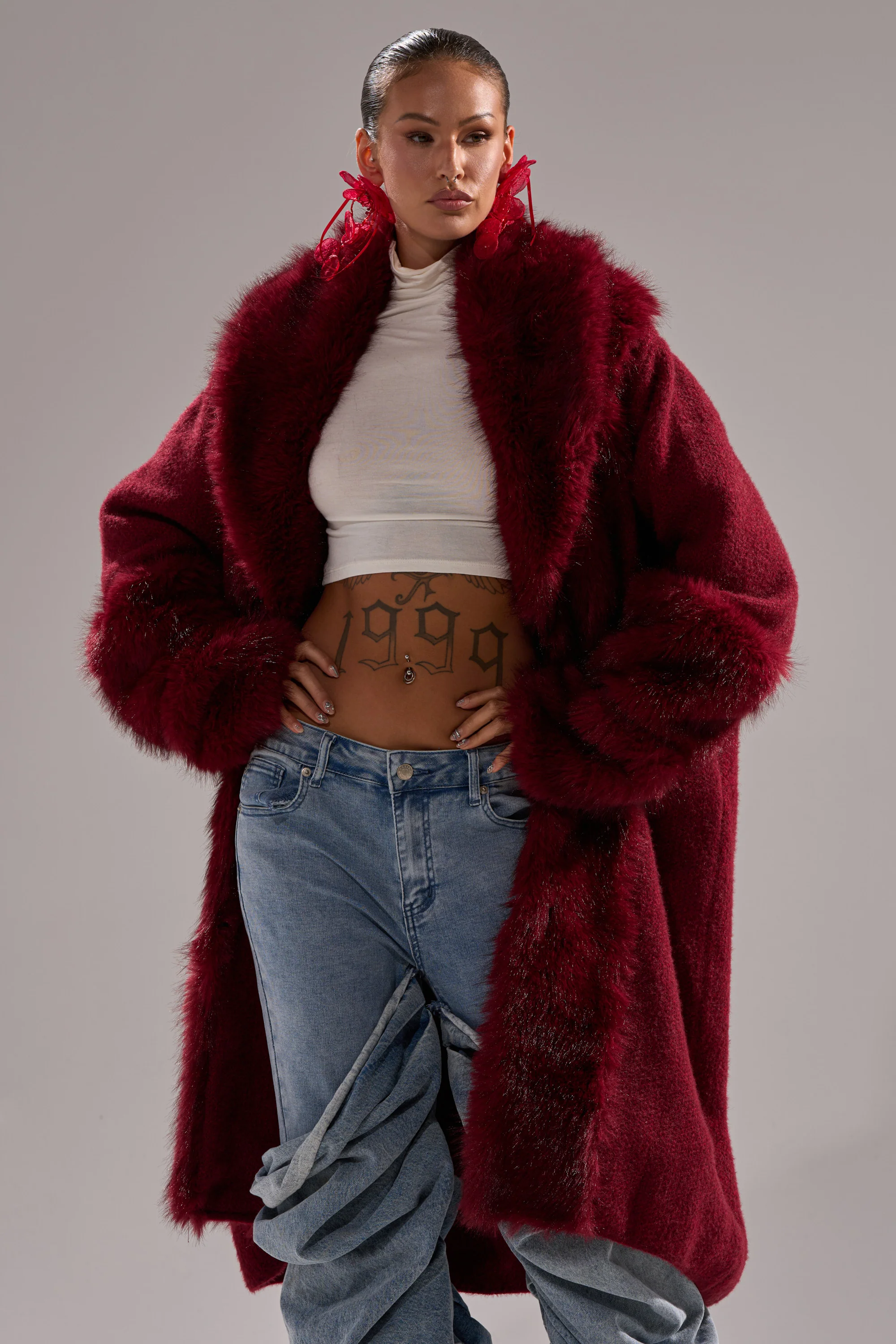 LUXE LIFE FUR CARDIGAN IN BURGUNDY - Image 3