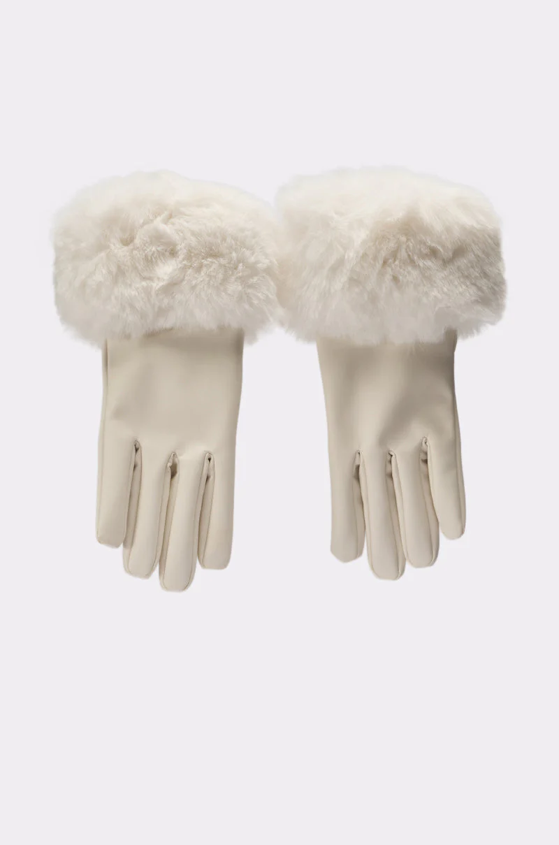 LUXE LIFE FAUX FUR GLOVES - Image 3