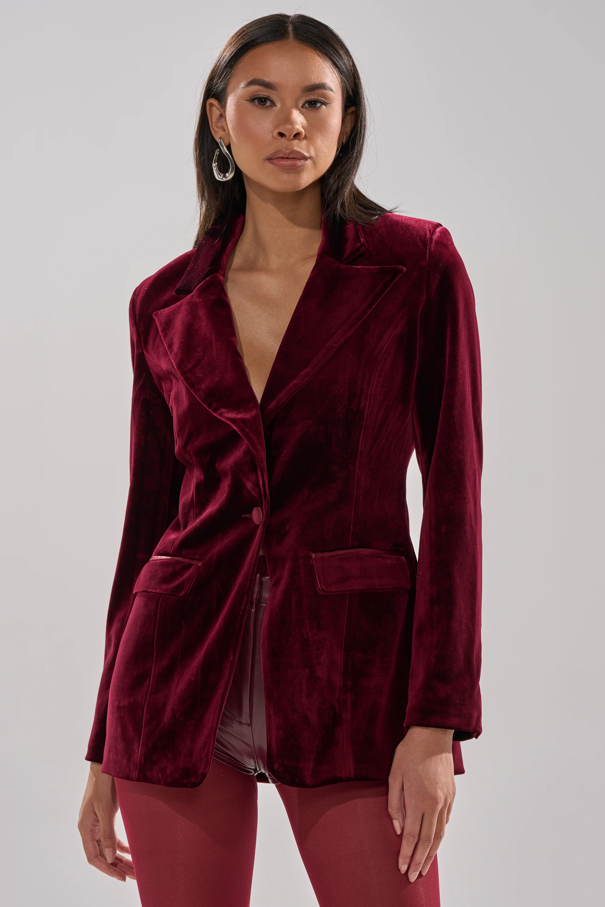 LUXE VELVET TUXEDO BLAZER - Image 2