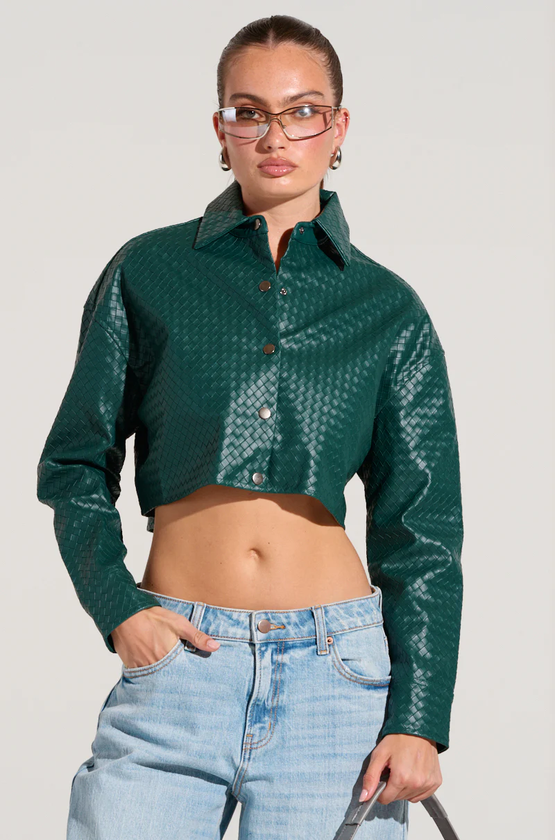 LUXURY GIRL WOVEN PU CROPPED SHIRT IN GREEN - Image 3