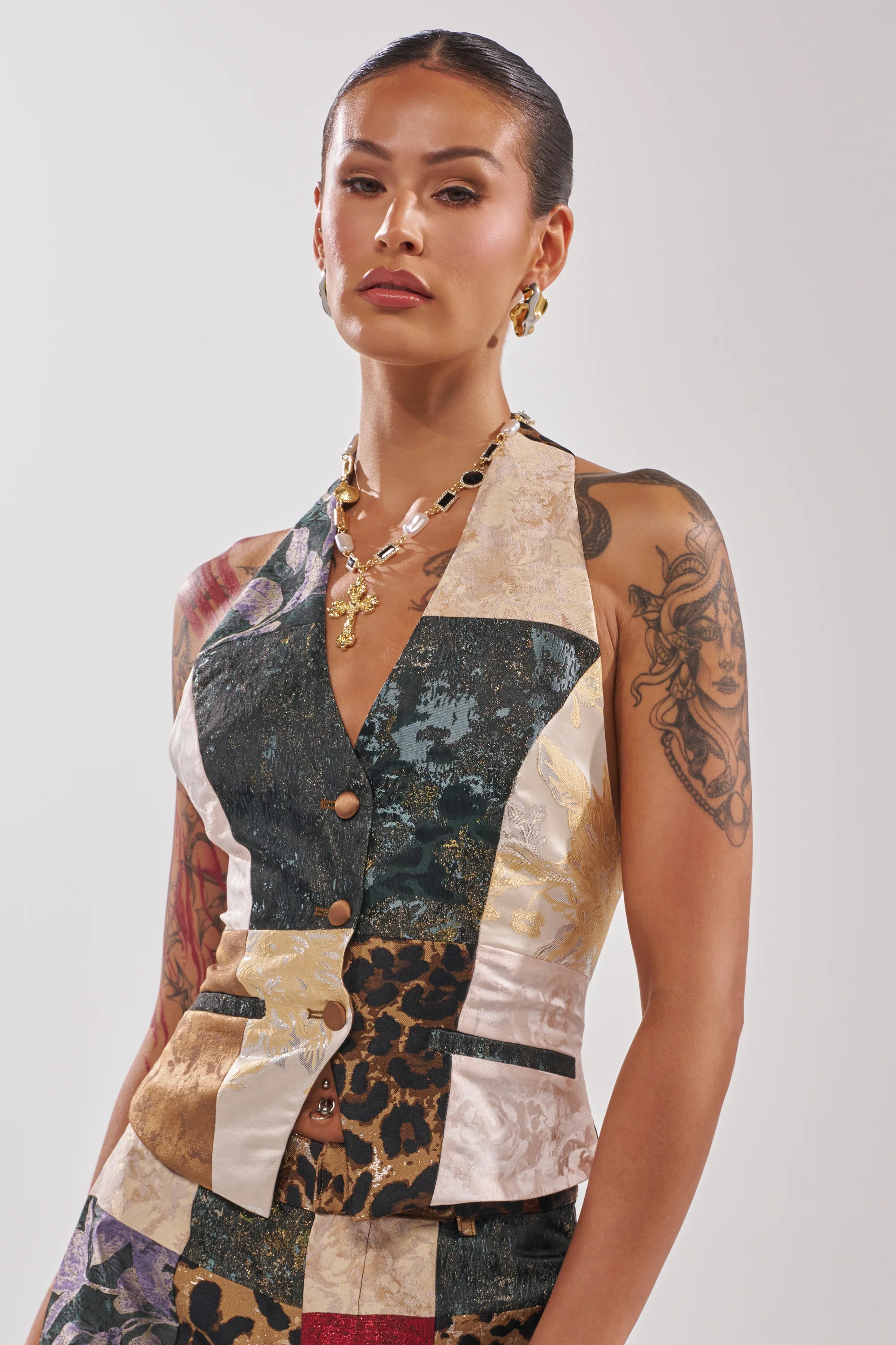 MADE YOU LOOK PATCHWORK HALTER VEST - Image 2