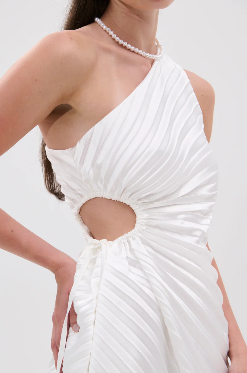 MAKE IT WORK PLEATED MINI DRESS IN WHITE - Image 8