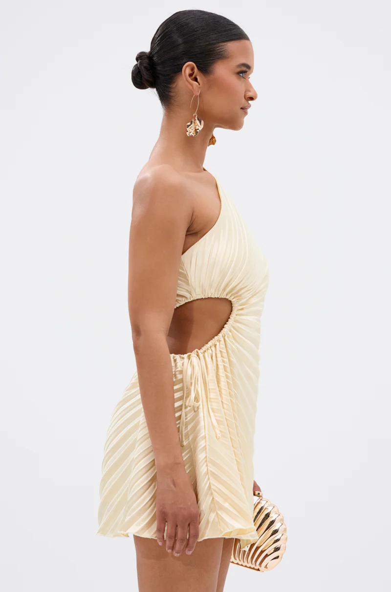 MAKE IT WORK PLEATED MINI DRESS IN YELLOW - Image 4