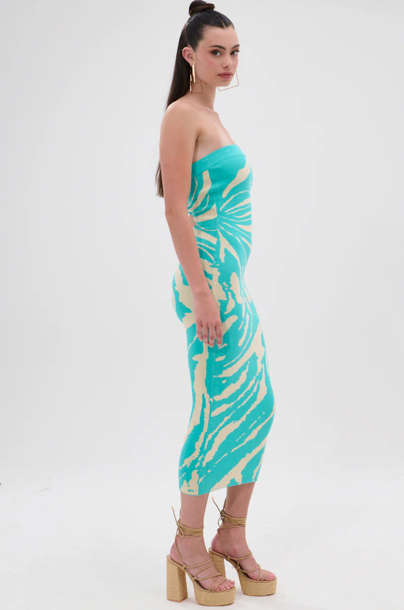 MALIBU DREAMIN PRINTED KNIT MIDI DRESS - Image 3