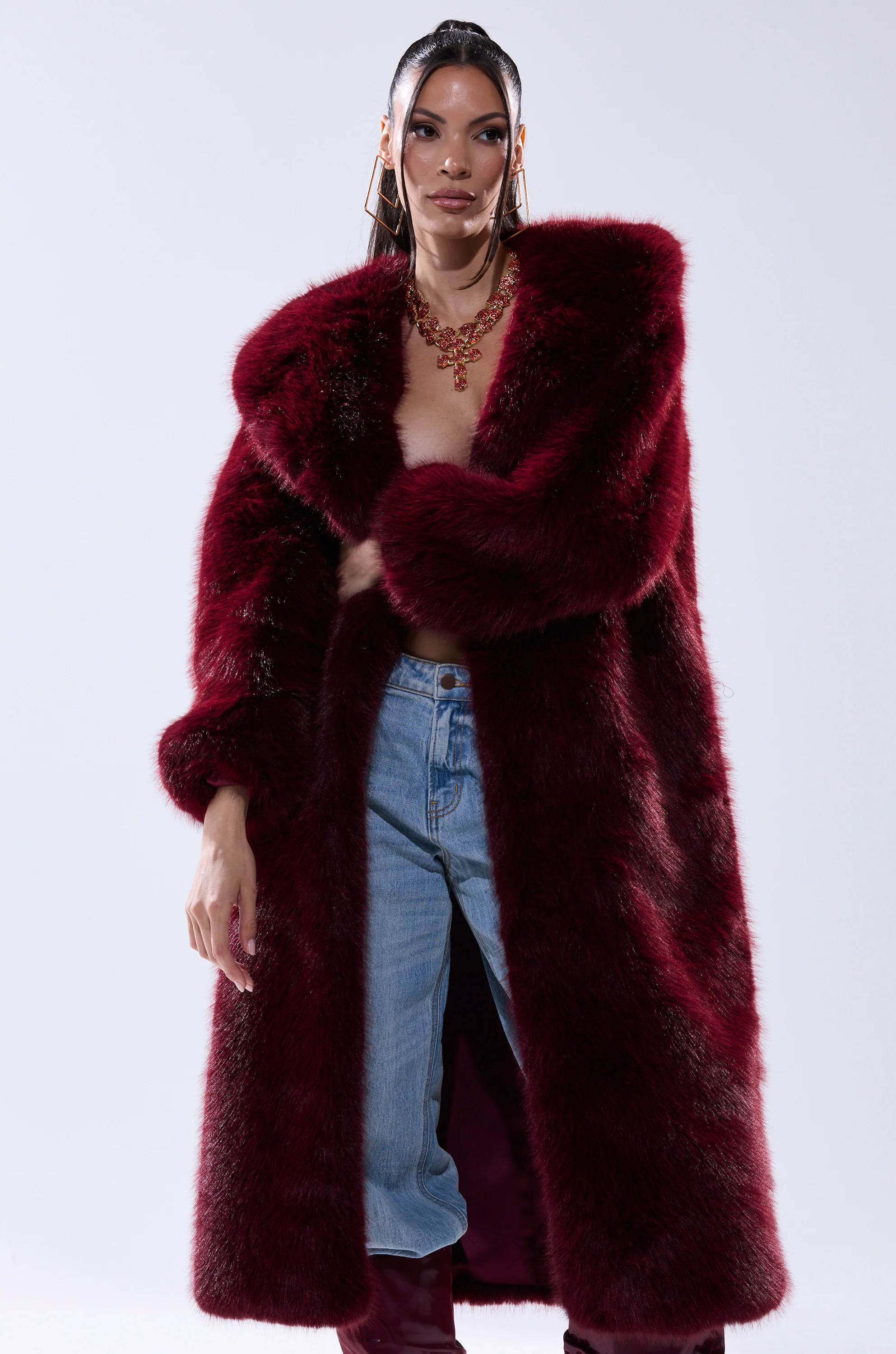 MANCHESTER HOODED FAUX FUR IN BURGUNDY - Image 4