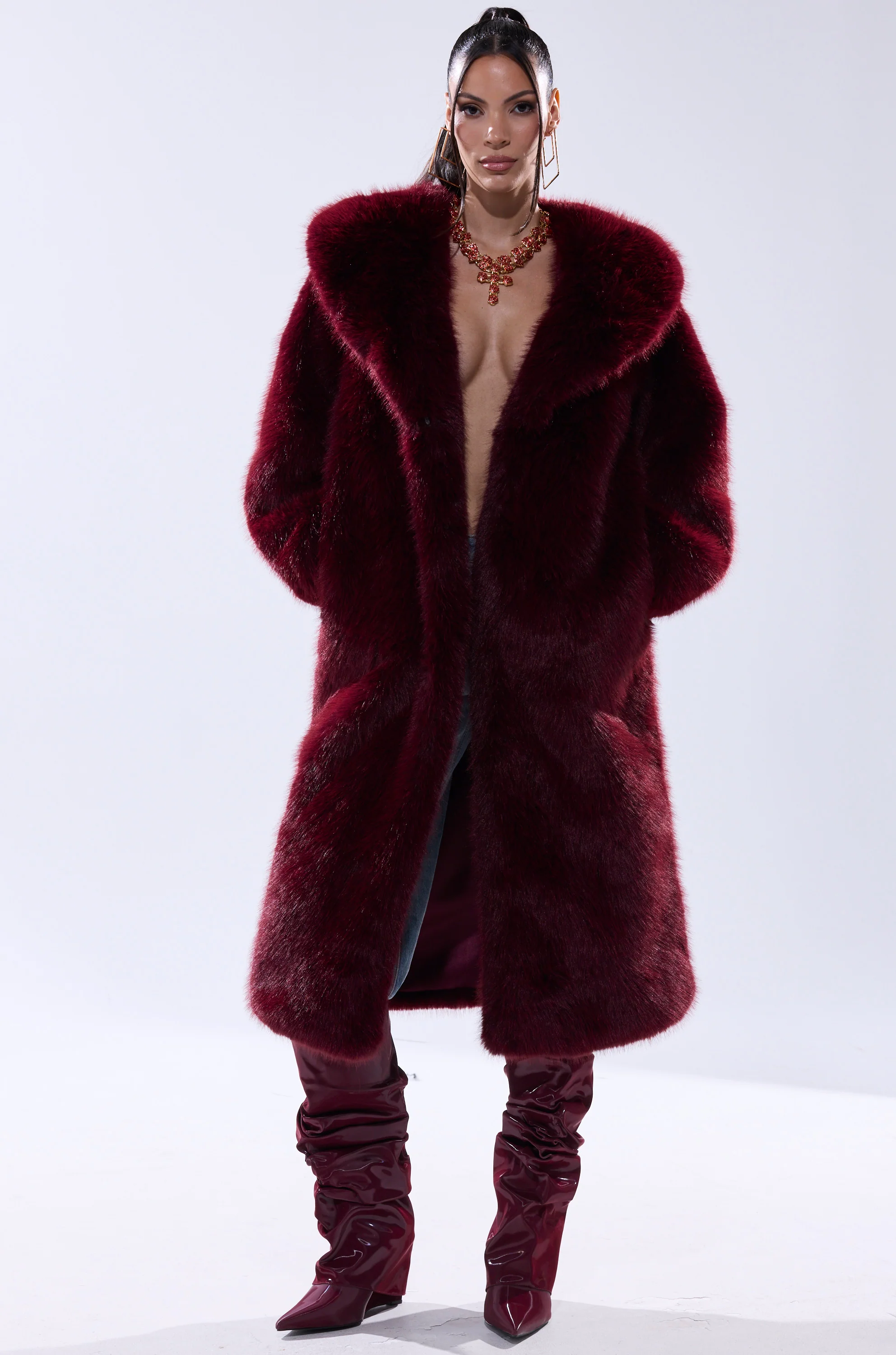 MANCHESTER HOODED FAUX FUR IN BURGUNDY - Image 8