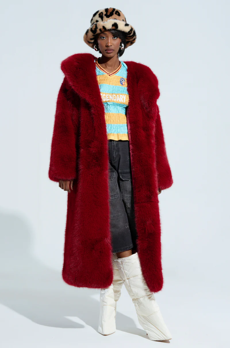 MANCHESTER HOODED FAUX FUR IN WINE - Image 3
