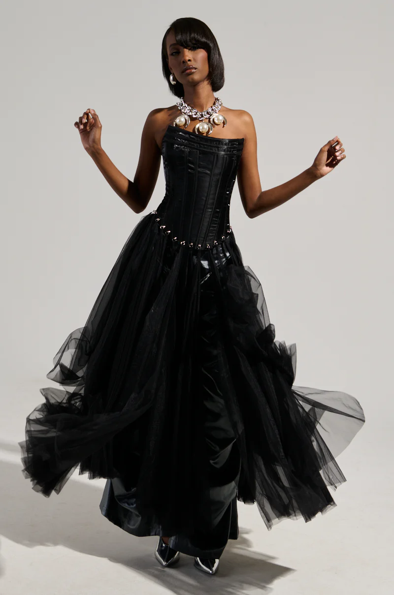 MARRIED TO THE GAME CORSET TOP IN BLACK - Image 9