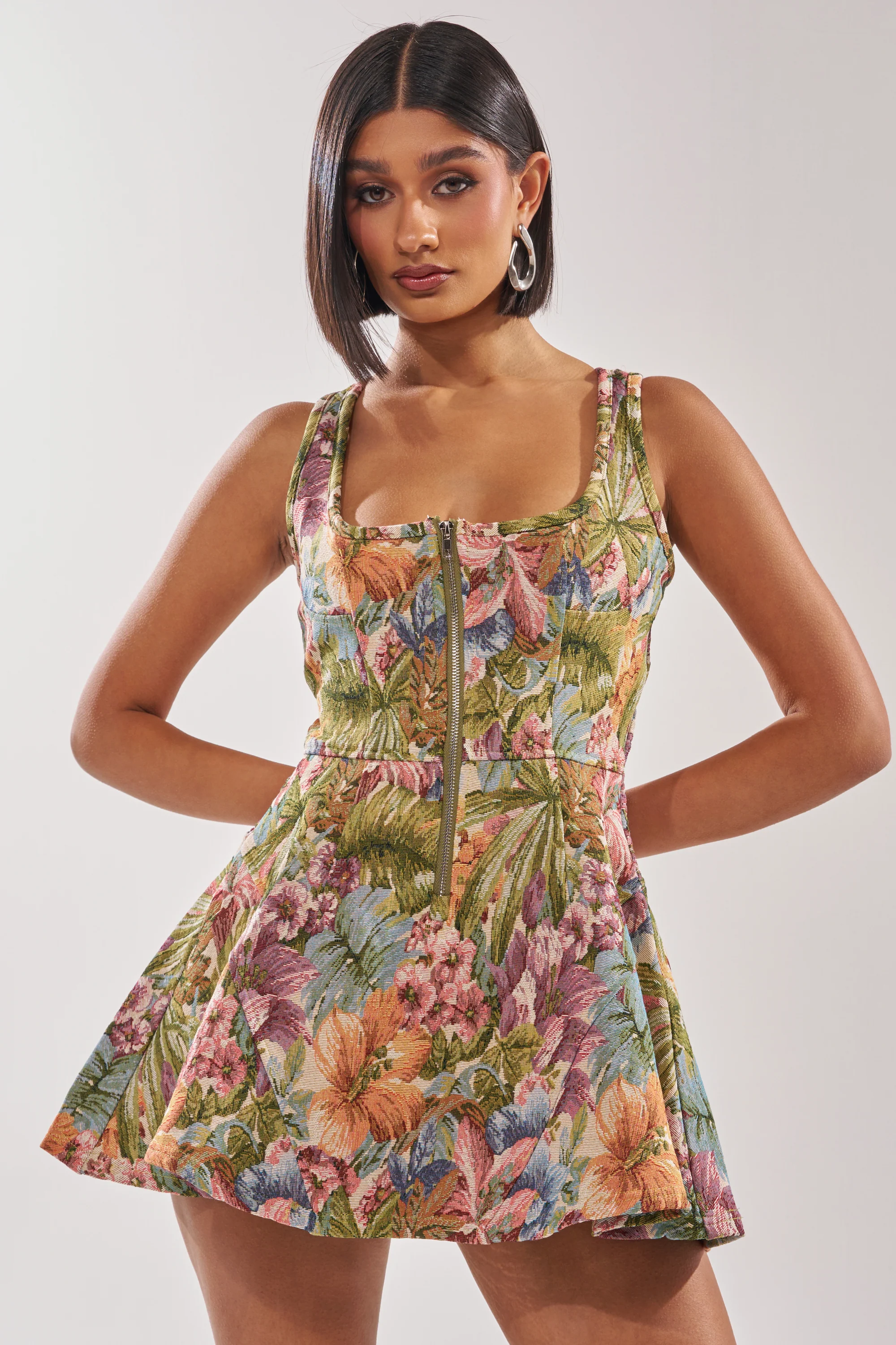MATCH POINT MINI DRESS IN BROCADE - Image 3