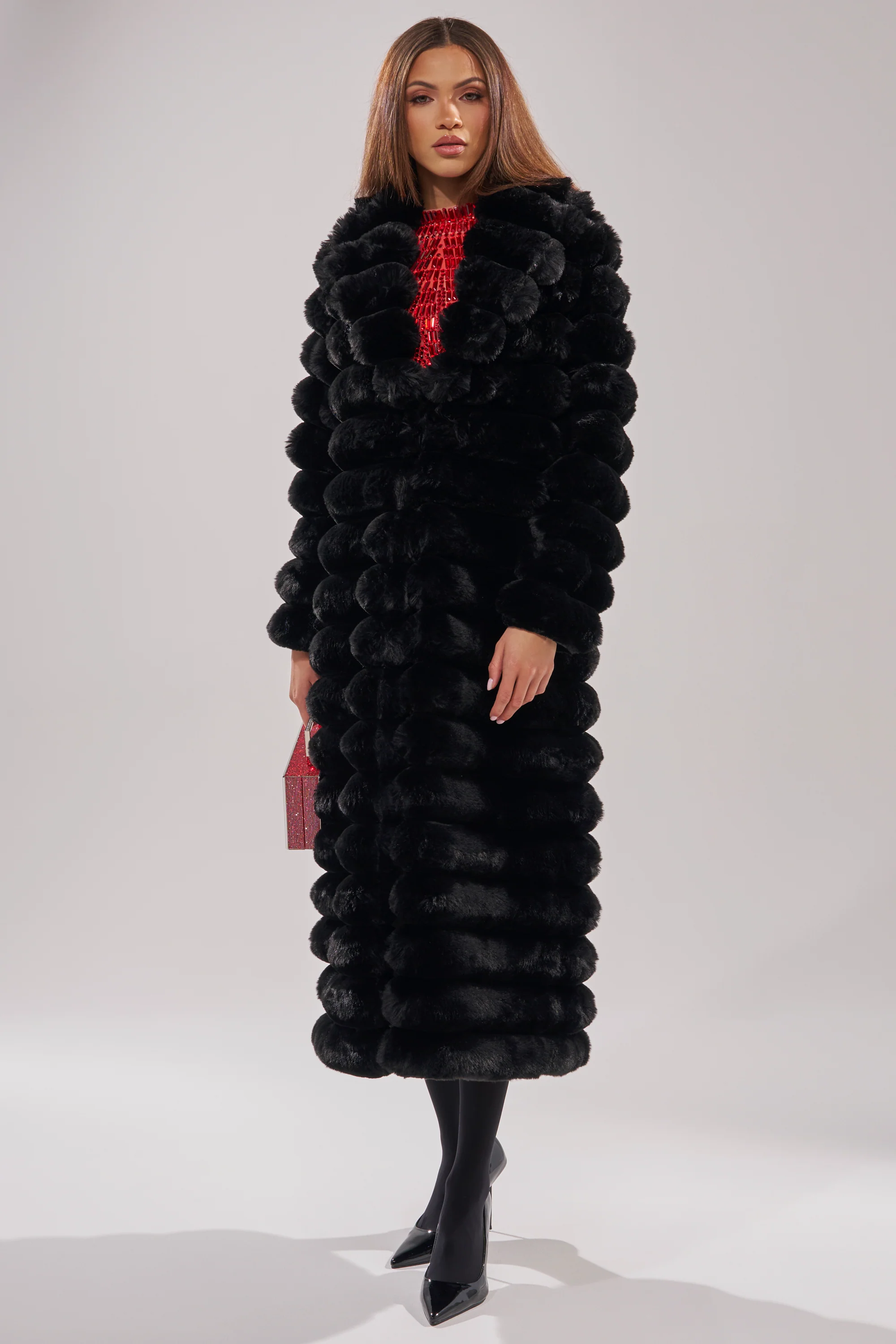 MAXI POPCORN FAUX FUR IN BLACK - Image 5