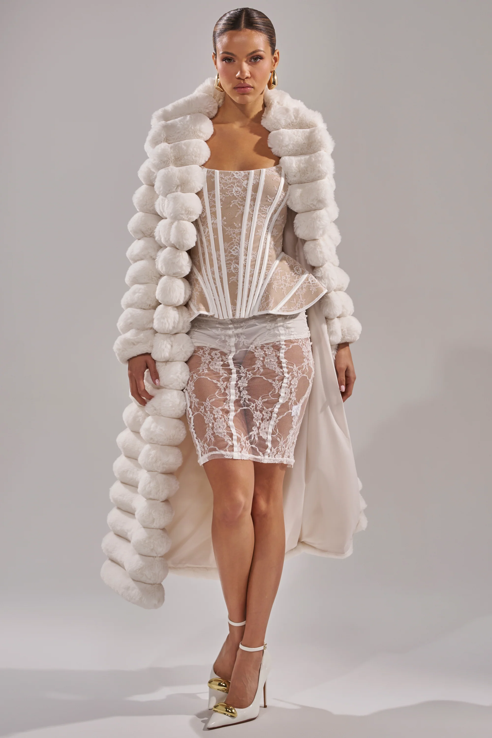 MAXI POPCORN FAUX FUR IN WHITE - Image 3