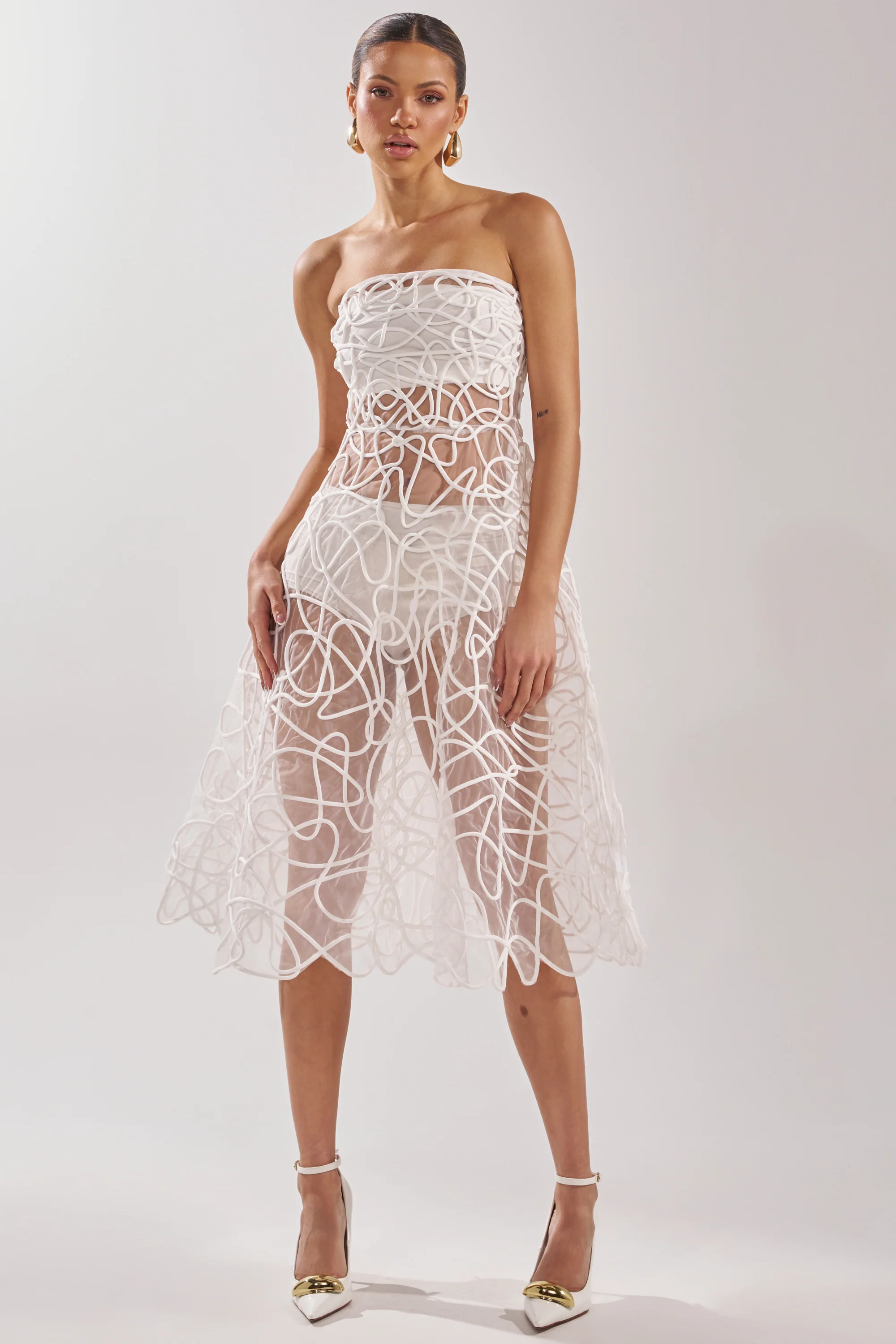 MAYA ABSTRACT MIDI DRESS IN WHITE - Image 9