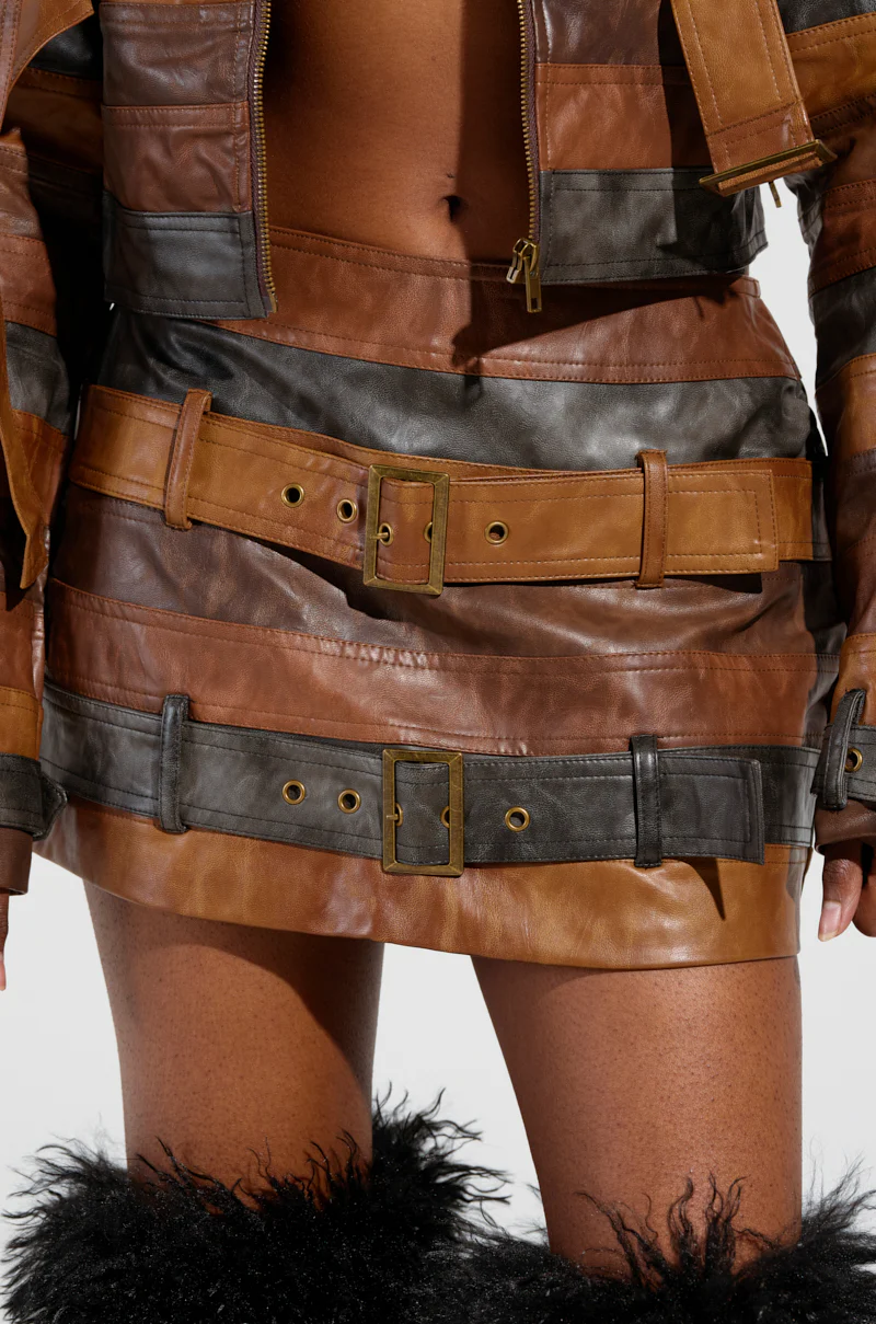 MESS AROUND MINI SKIRT - Image 4