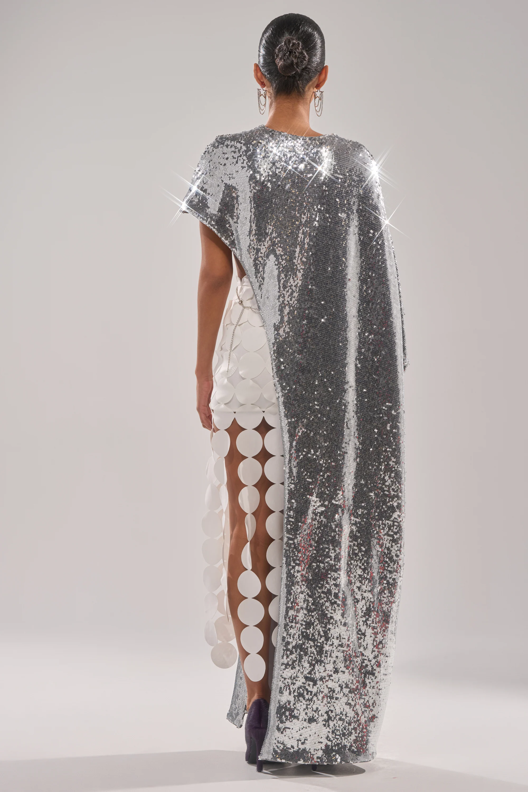 MIDDLE NAME IS DRAMA HIGH LOW BLOUSE - Image 7