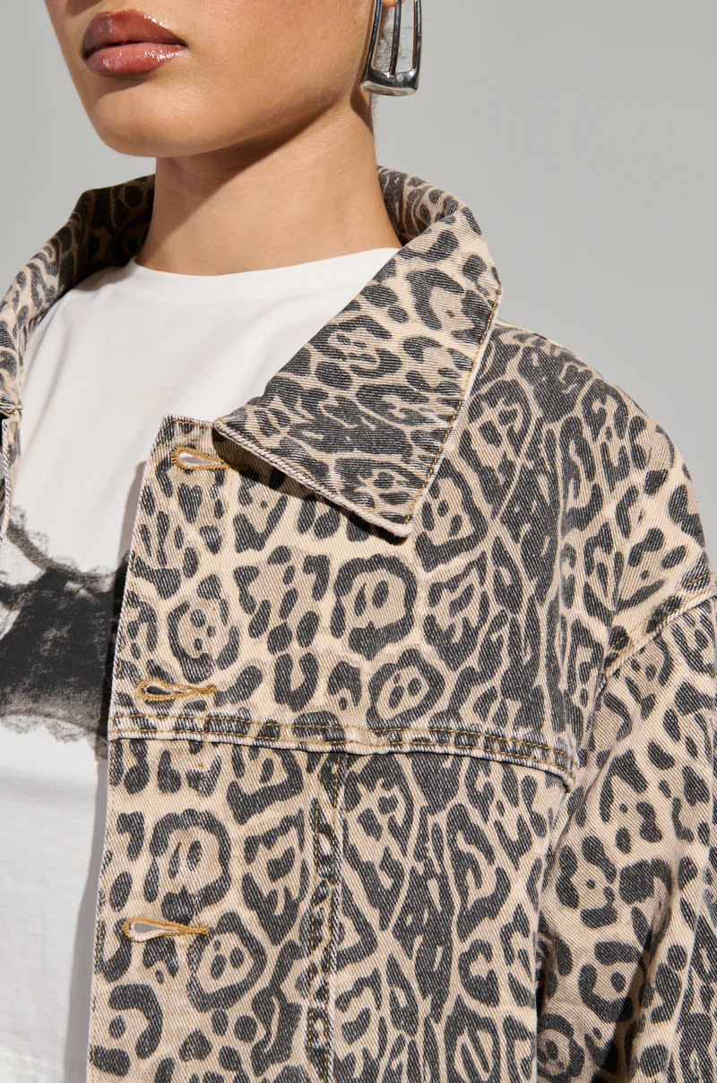 MIMI DENIM TRUCKER JACKET - Image 8