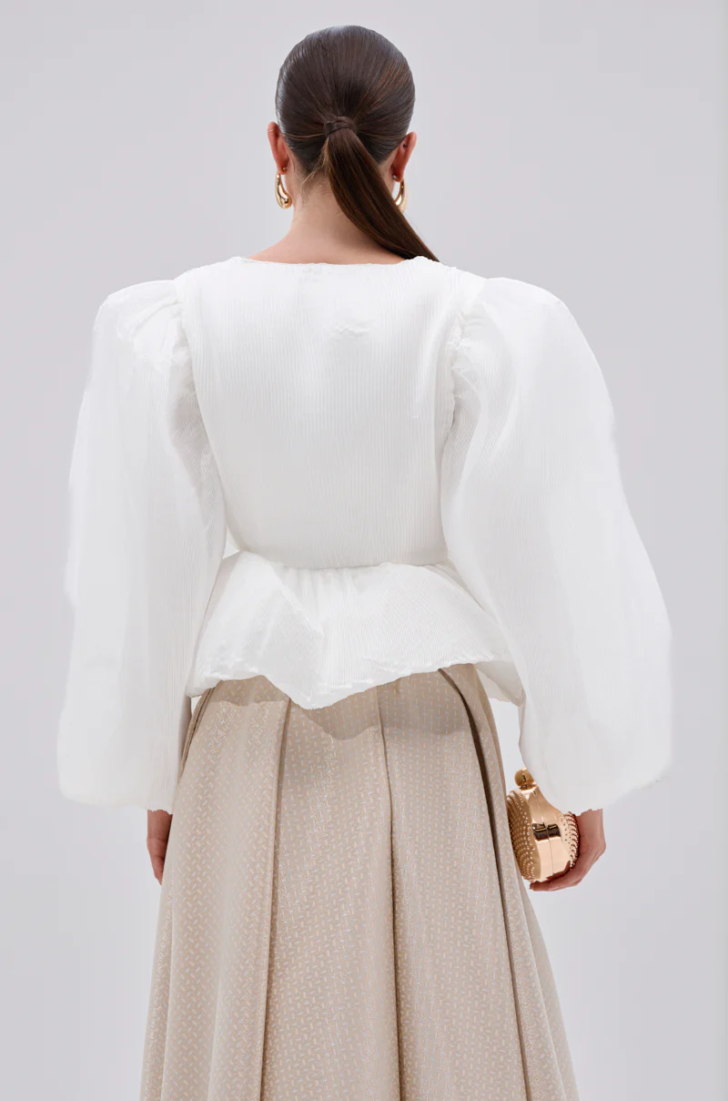 MIMI V-NECK BLOUSE IN WHITE - Image 3