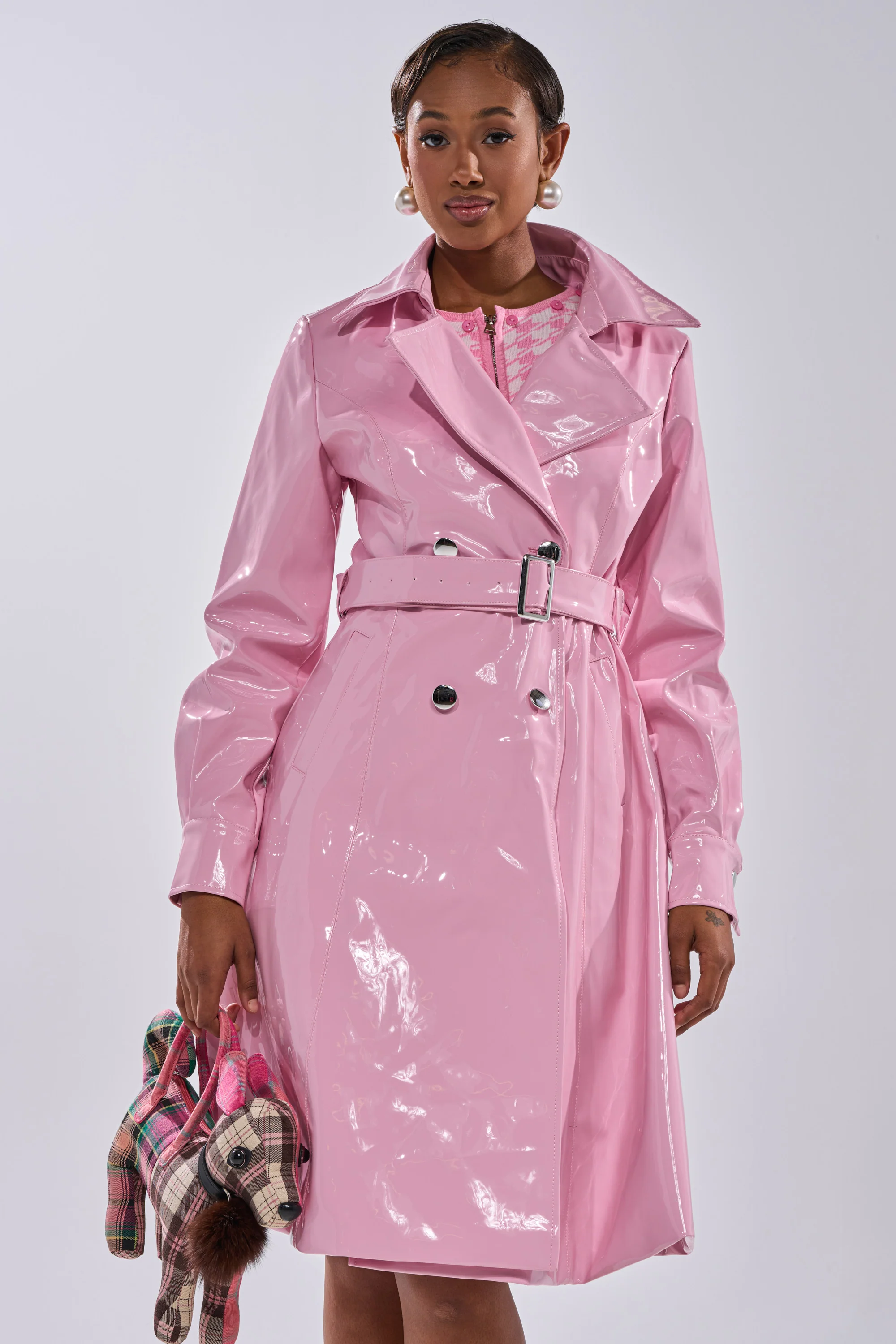 MITICA PATENT TRENCH IN BUBBLEGUM PINK - Image 4