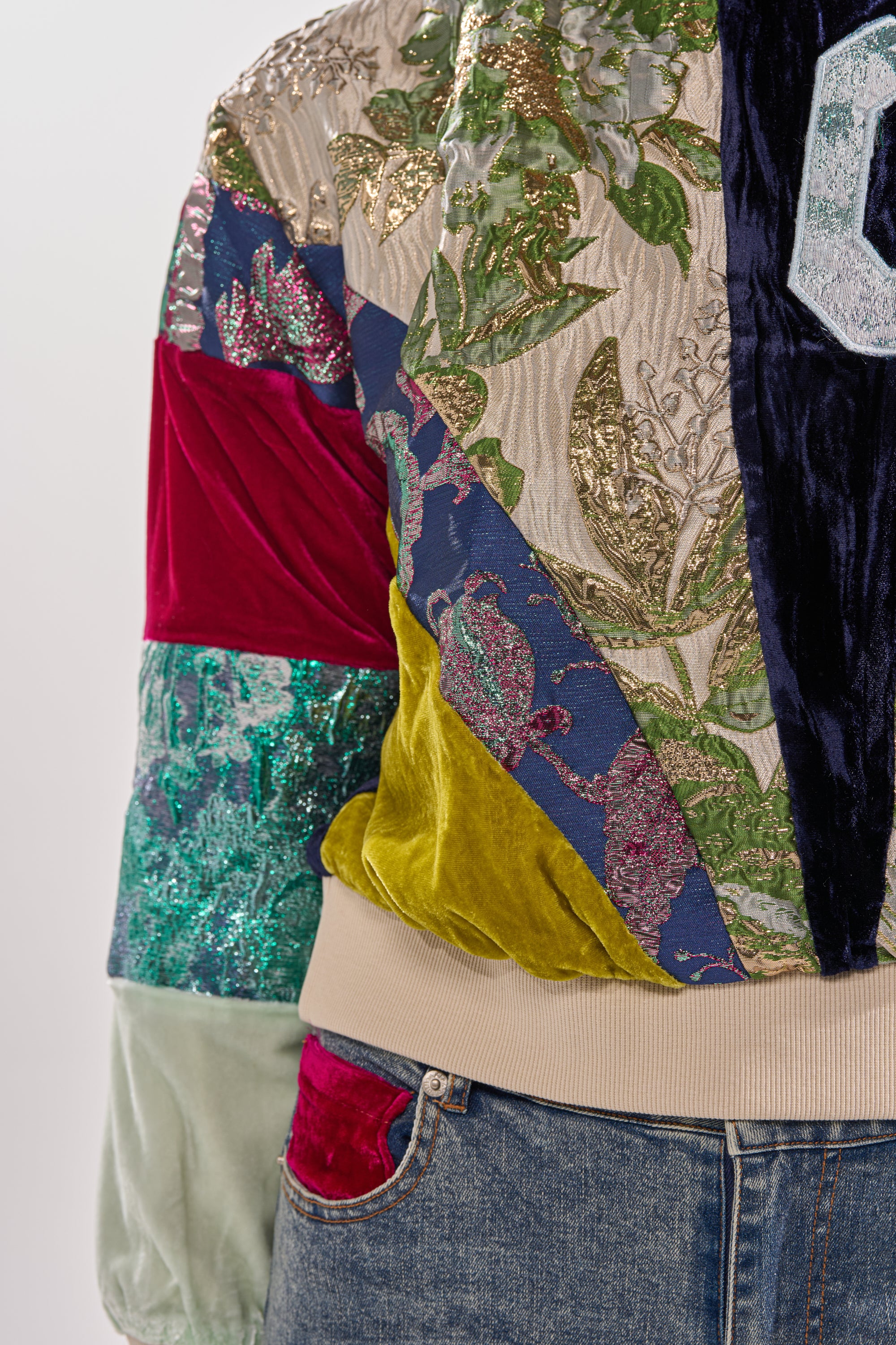 MIXED EMOTION BROCADE PATCHWORK SWEATSHIRT - Image 7